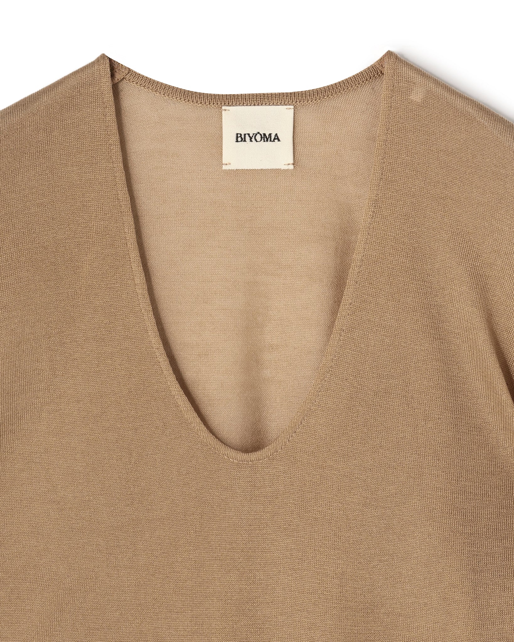 LYOCELL CASHMERE V NECK KNIT PULLOVER(リヨセルカシミヤブイネックプルオーバー)|BIYOMA(ビヨーマ)OFFICIAL ONLINE STORE