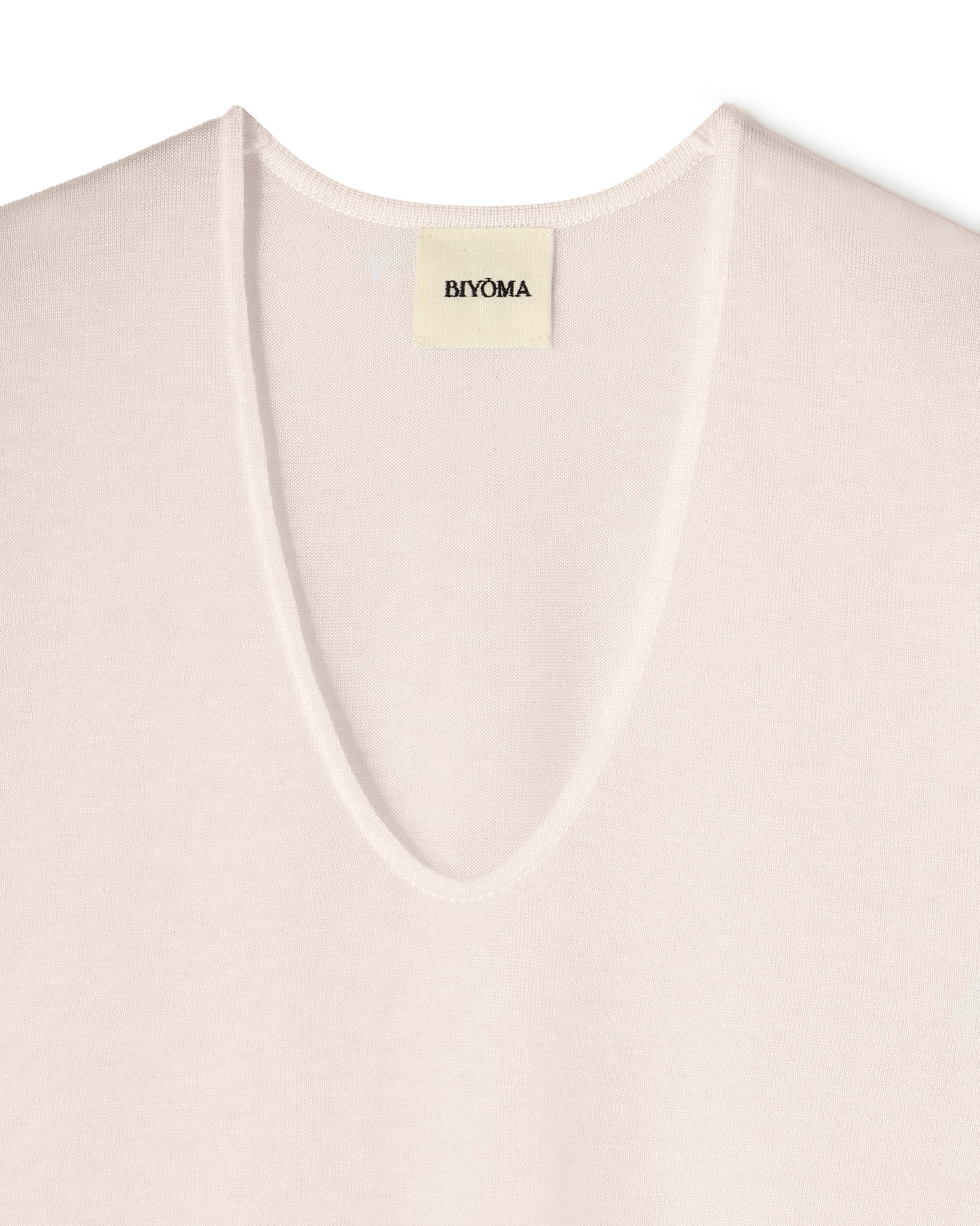 LYOCELL CASHMERE V NECK KNIT PULLOVER(リヨセルカシミヤブイネックプルオーバー)|BIYOMA(ビヨーマ)OFFICIAL ONLINE STORE