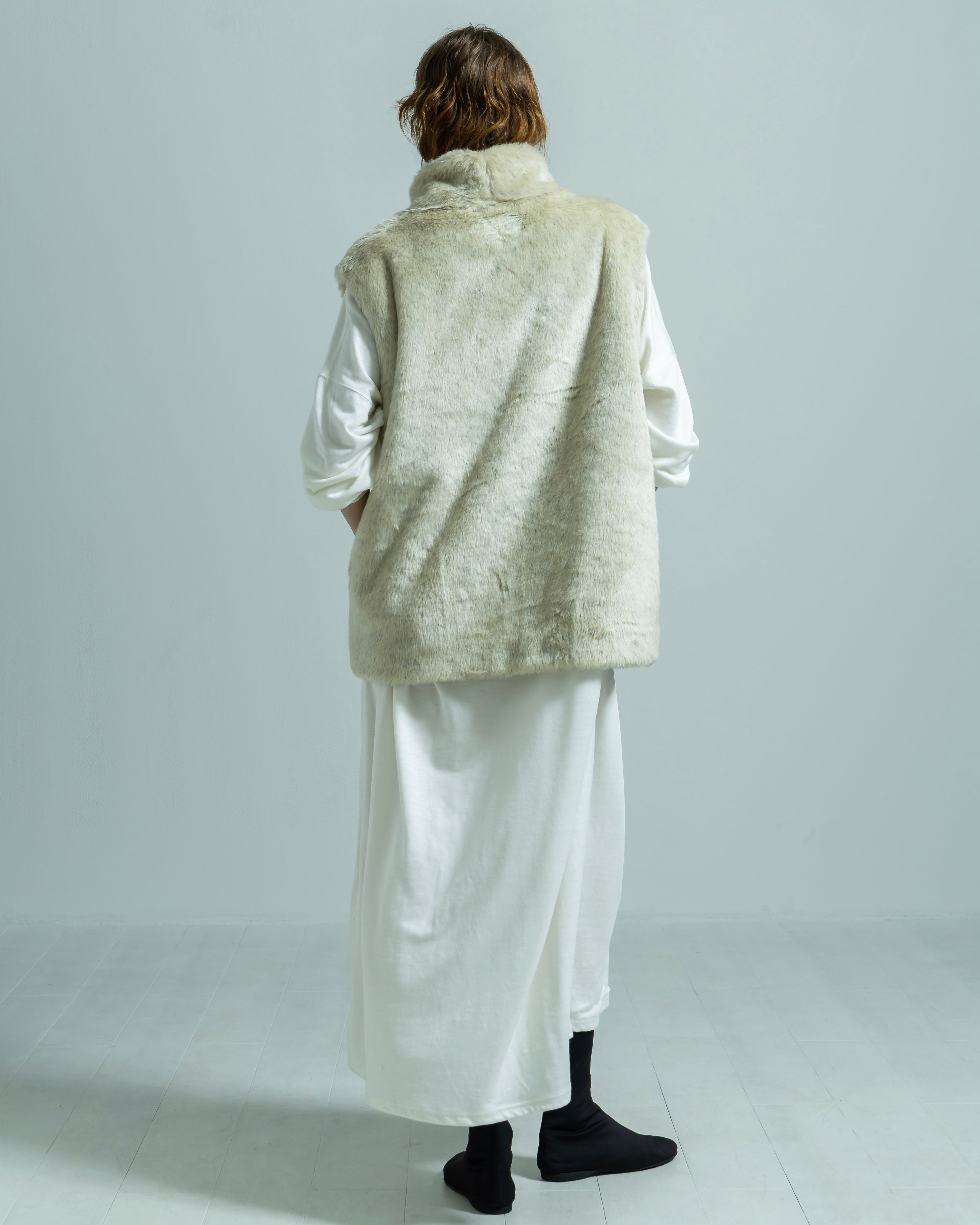 ECO FUR NO SLEEVE VEST(エコファーノースリーブベスト)|BIYOMA(ビヨーマ)OFFICIAL ONLINE STORE