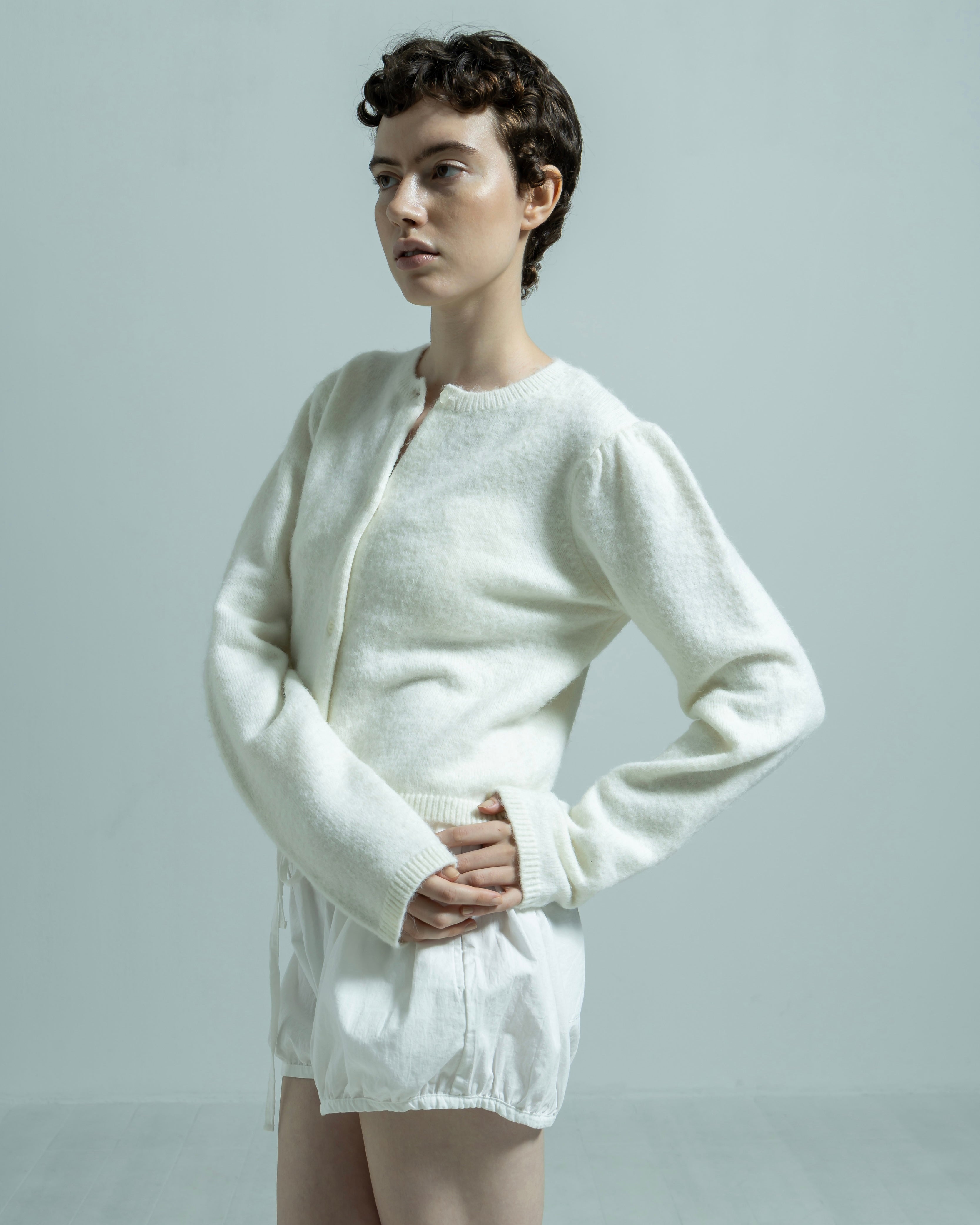 COTTON LINEN BALLOON SHORTS(コットンリネンバルーンショーツ)|BIYOMA(ビヨーマ)OFFICIAL ONLINE STORE