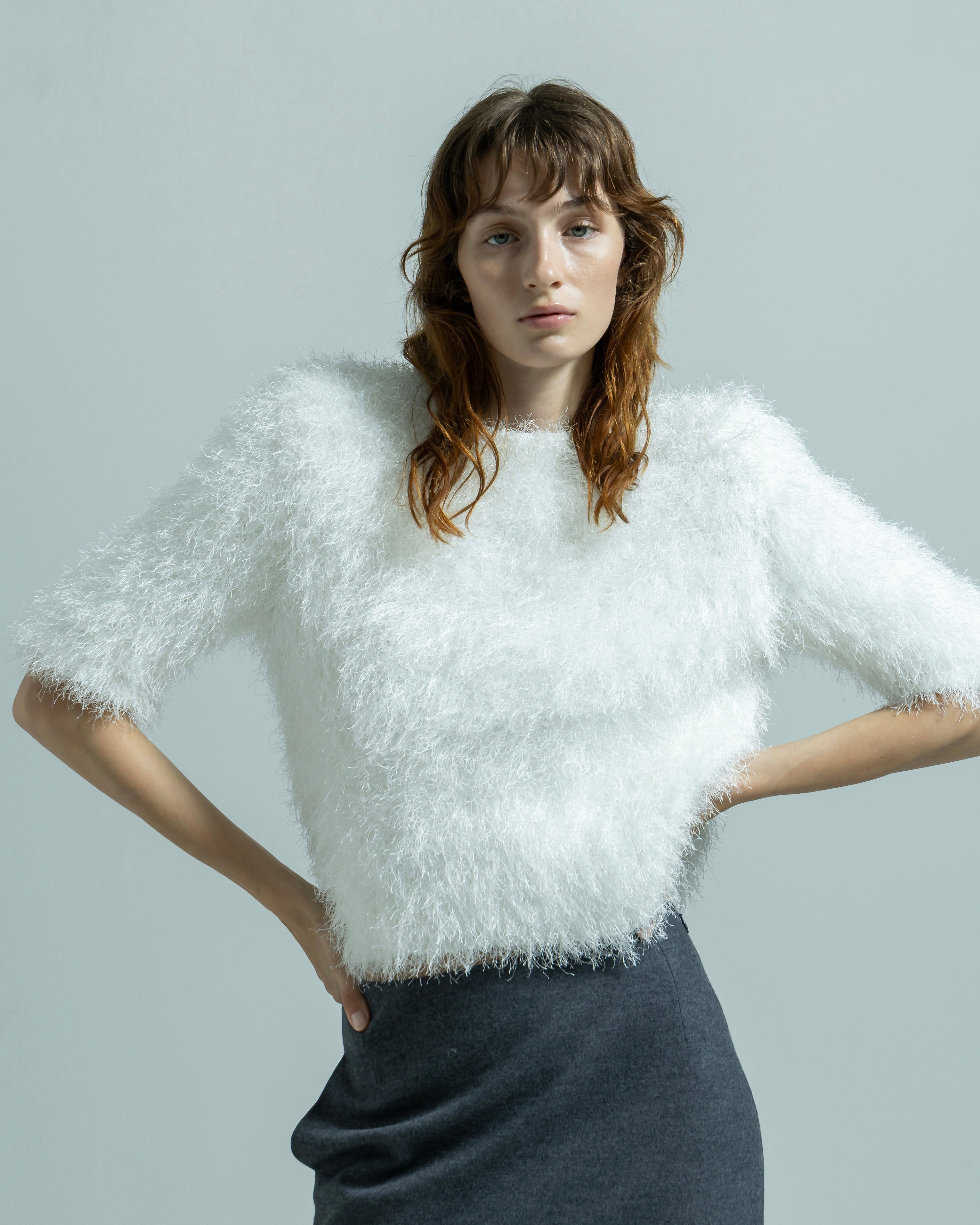 POWER SHOULDER HALF SLEEVE SHAGGY KNIT PULLOVER(パワーショルダーハーフスリーブシャギーニットプルオーバー)|BIYOMA(ビヨーマ)OFFICIAL ONLINE STORE