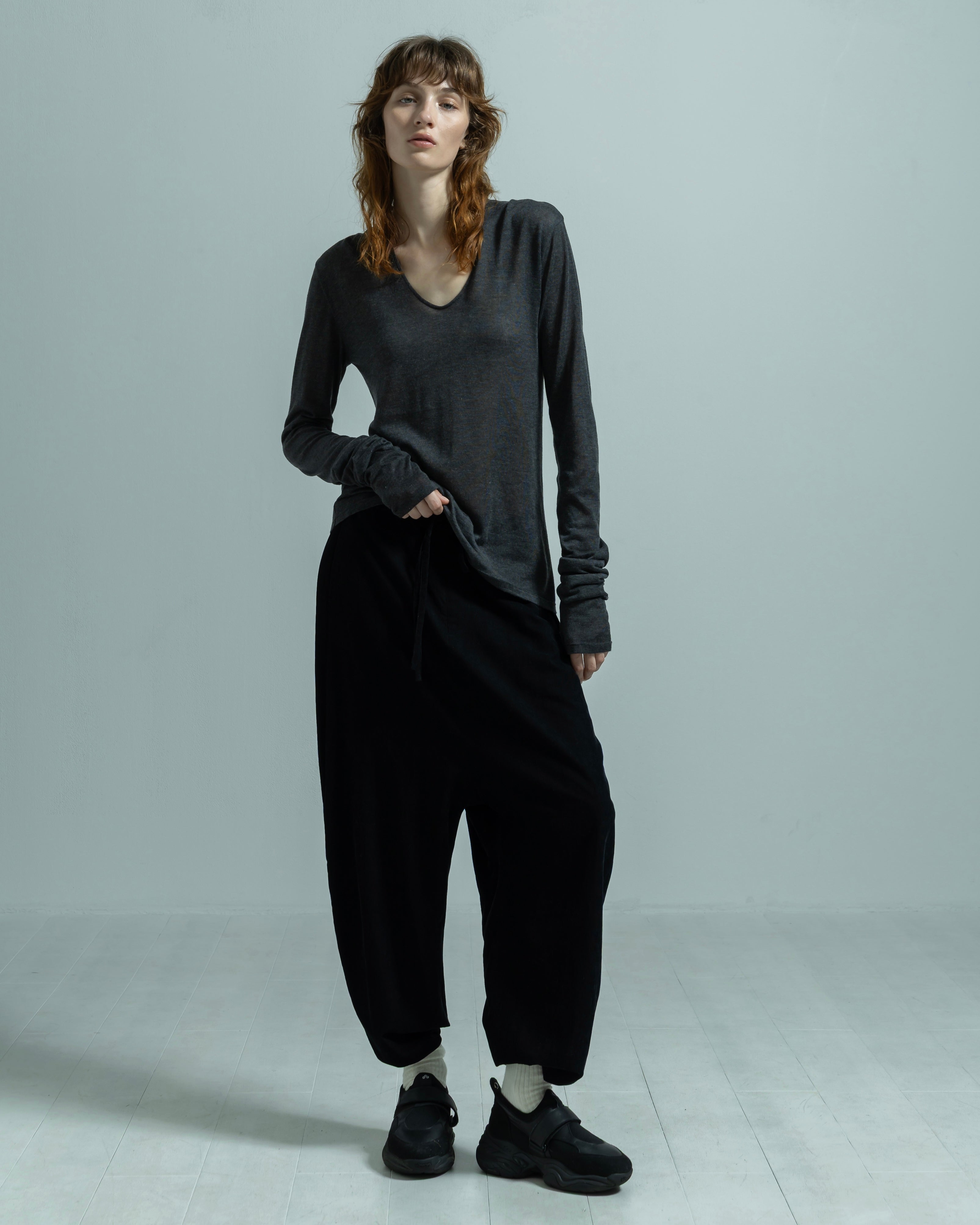 LYOCELL CASHMERE V NECK KNIT PULLOVER(リヨセルカシミヤブイネックプルオーバー)|BIYOMA(ビヨーマ)OFFICIAL ONLINE STORE