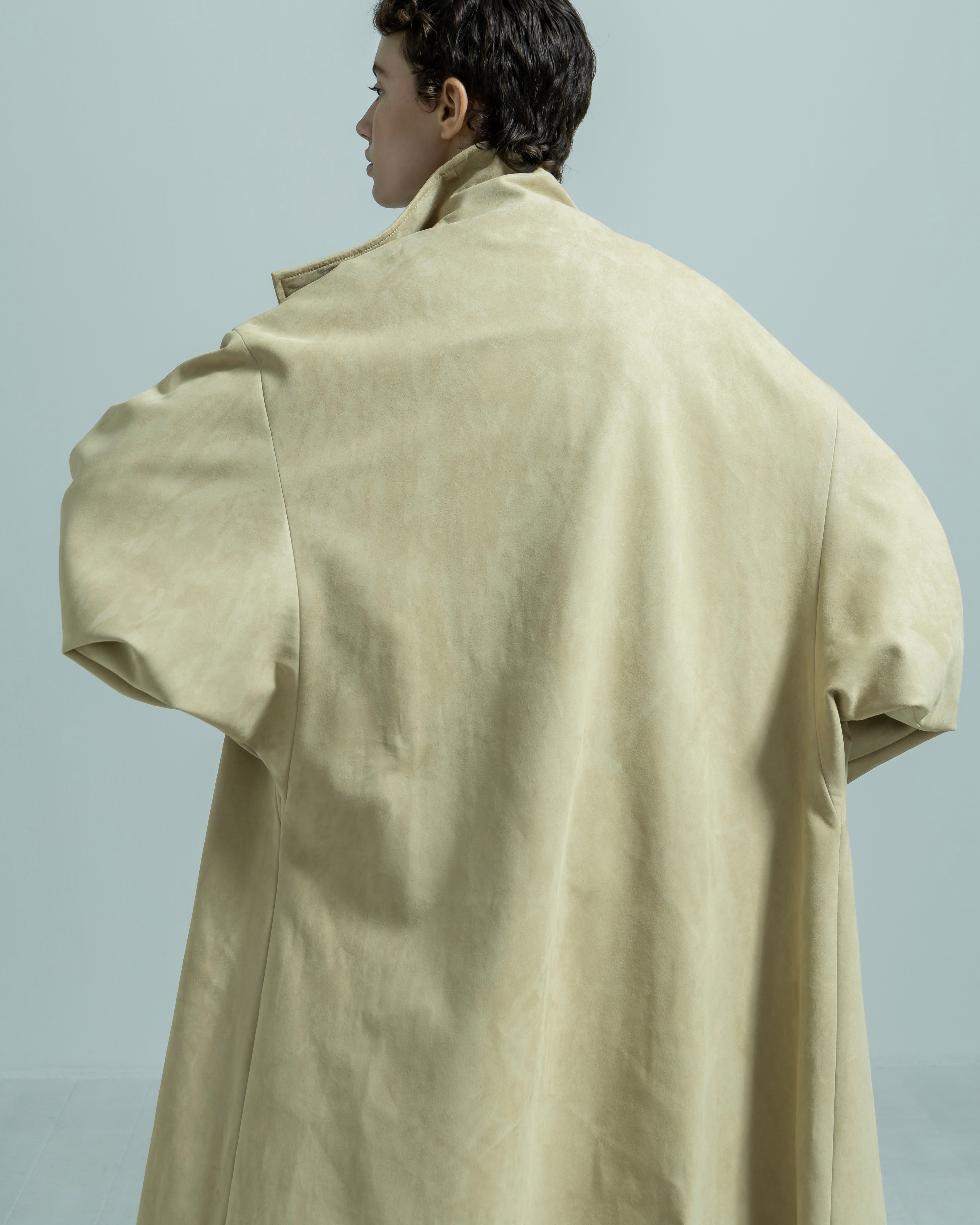 ECO SUEDE STAND COLLAR COAT(エコスエードスタンドカラーコート)|BIYOMA(ビヨーマ)OFFICIAL ONLINE STORE