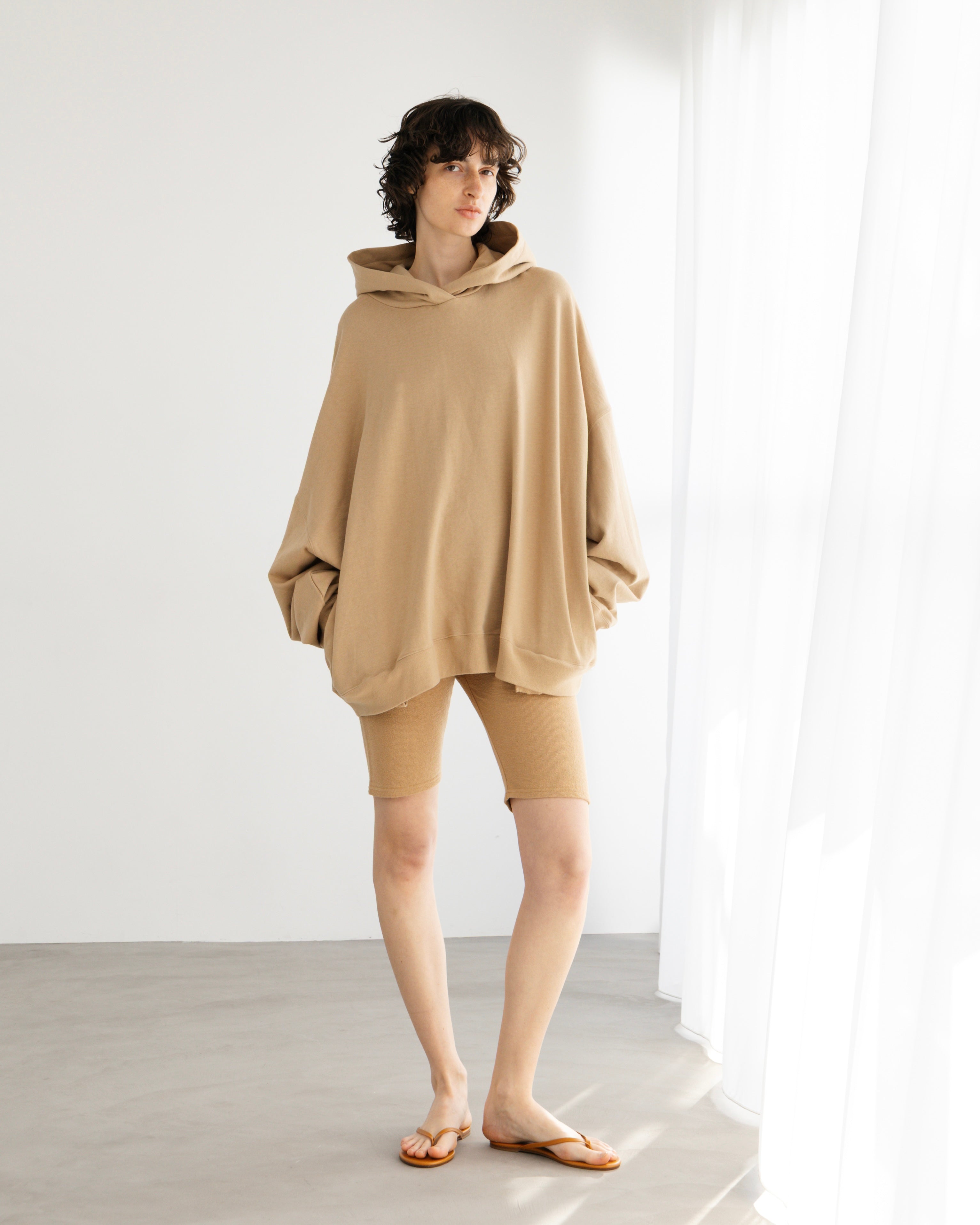HIGH TWISTED COTTON HOODIE(ハイツイストコットンフーディー)|BIYOMA(ビヨーマ)OFFICIAL ONLINE STORE