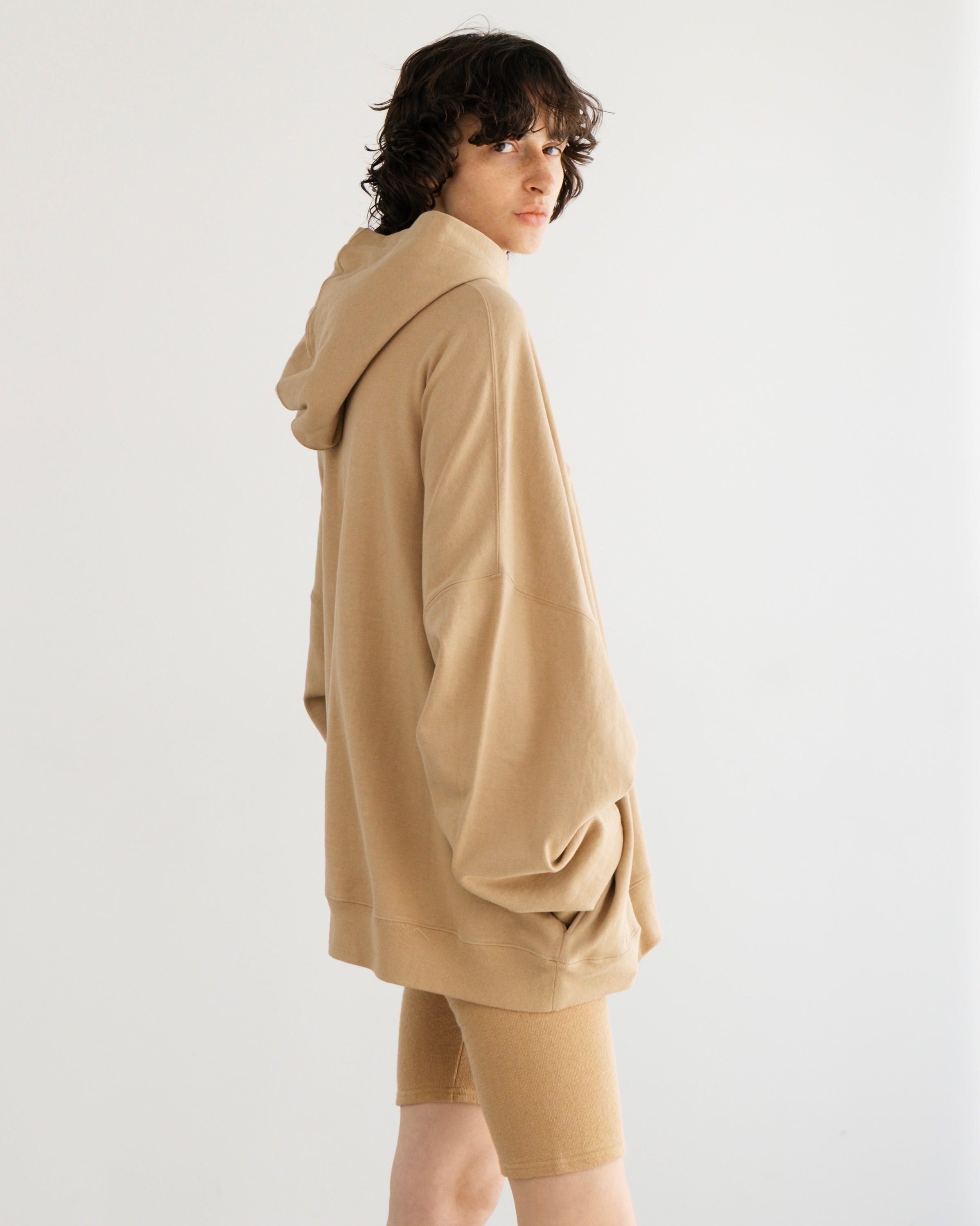 HIGH TWISTED COTTON HOODIE(ハイツイストコットンフーディー)|BIYOMA(ビヨーマ)OFFICIAL ONLINE STORE