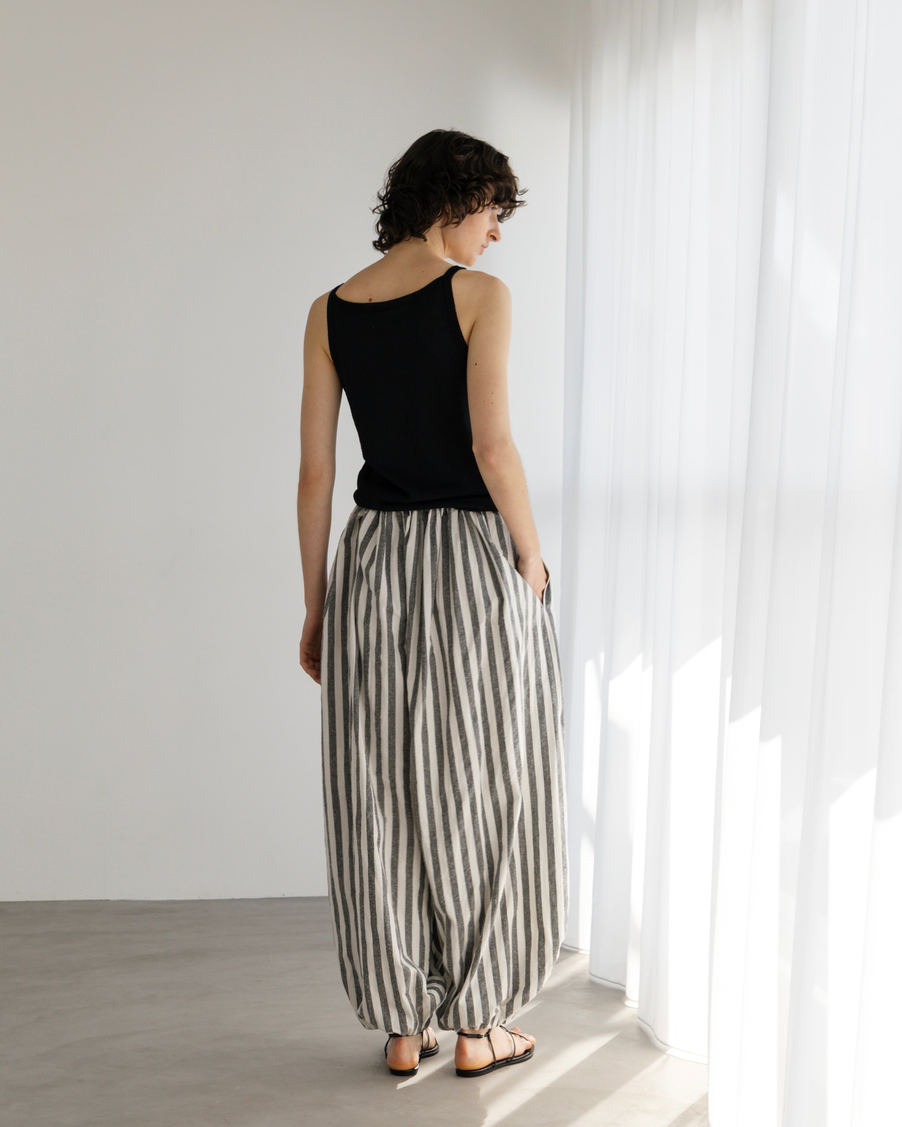 POLYESTER POWDERY KNIT CAMISOLE(ポリエステルパウダリーニットキャミソール)|BIYOMA(ビヨーマ)OFFICIAL ONLINE STORE