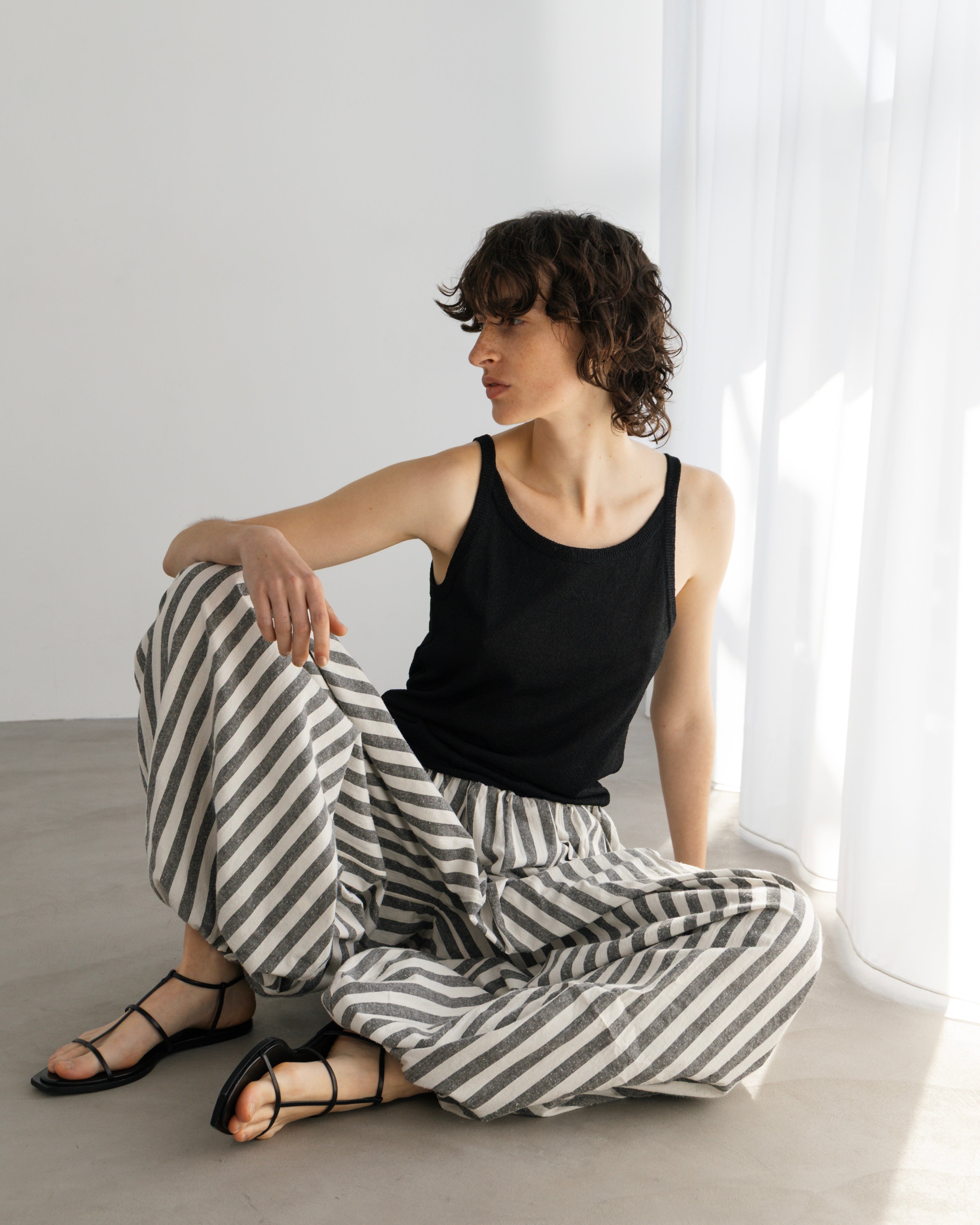 POLYESTER POWDERY KNIT CAMISOLE(ポリエステルパウダリーニットキャミソール)|BIYOMA(ビヨーマ)OFFICIAL ONLINE STORE
