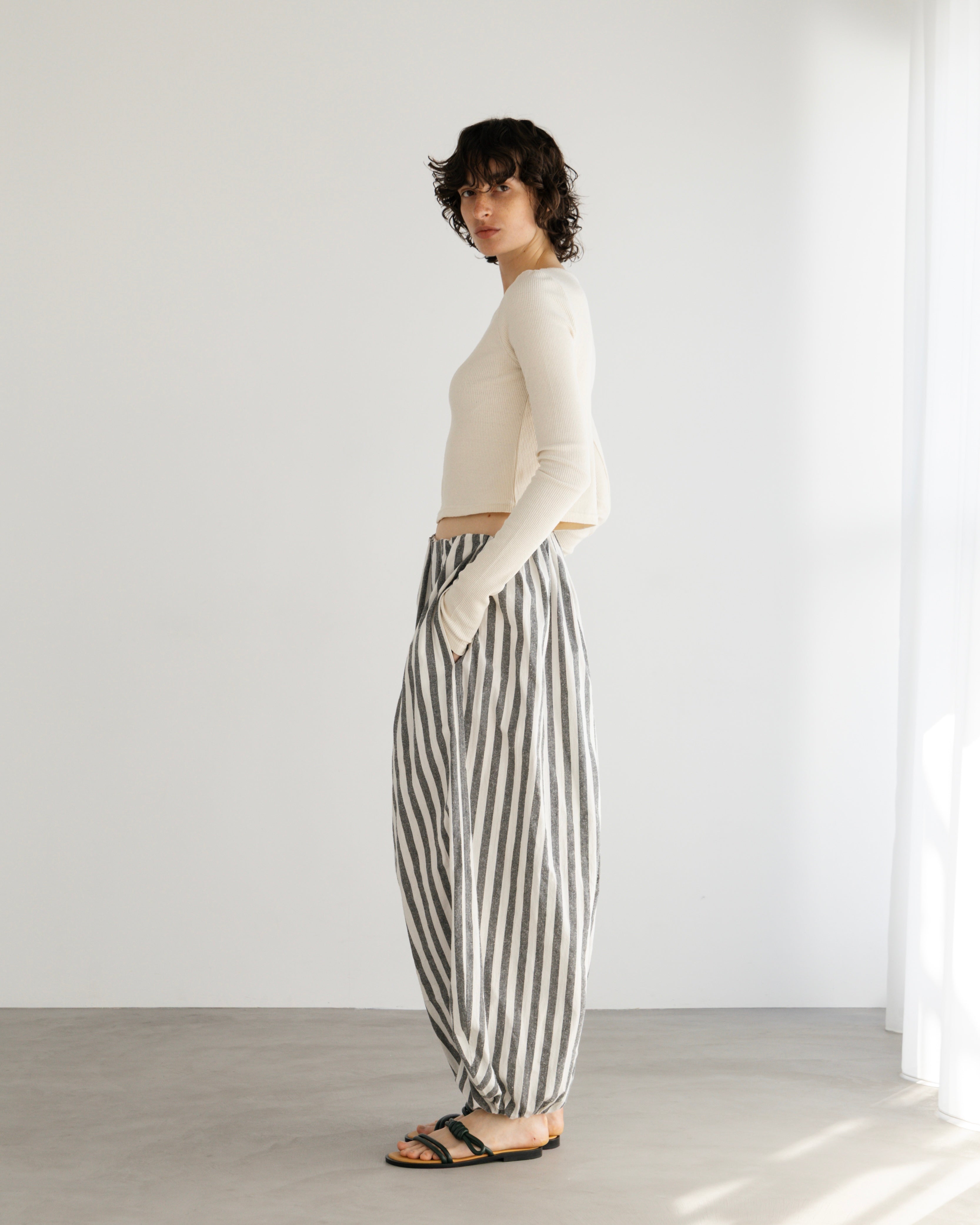 SILK RIB LONG SLEEVE PULLOVER(シルクリブロングスリーブプルオーバー)|BIYOMA(ビヨーマ)OFFICIAL ONLINE STORE