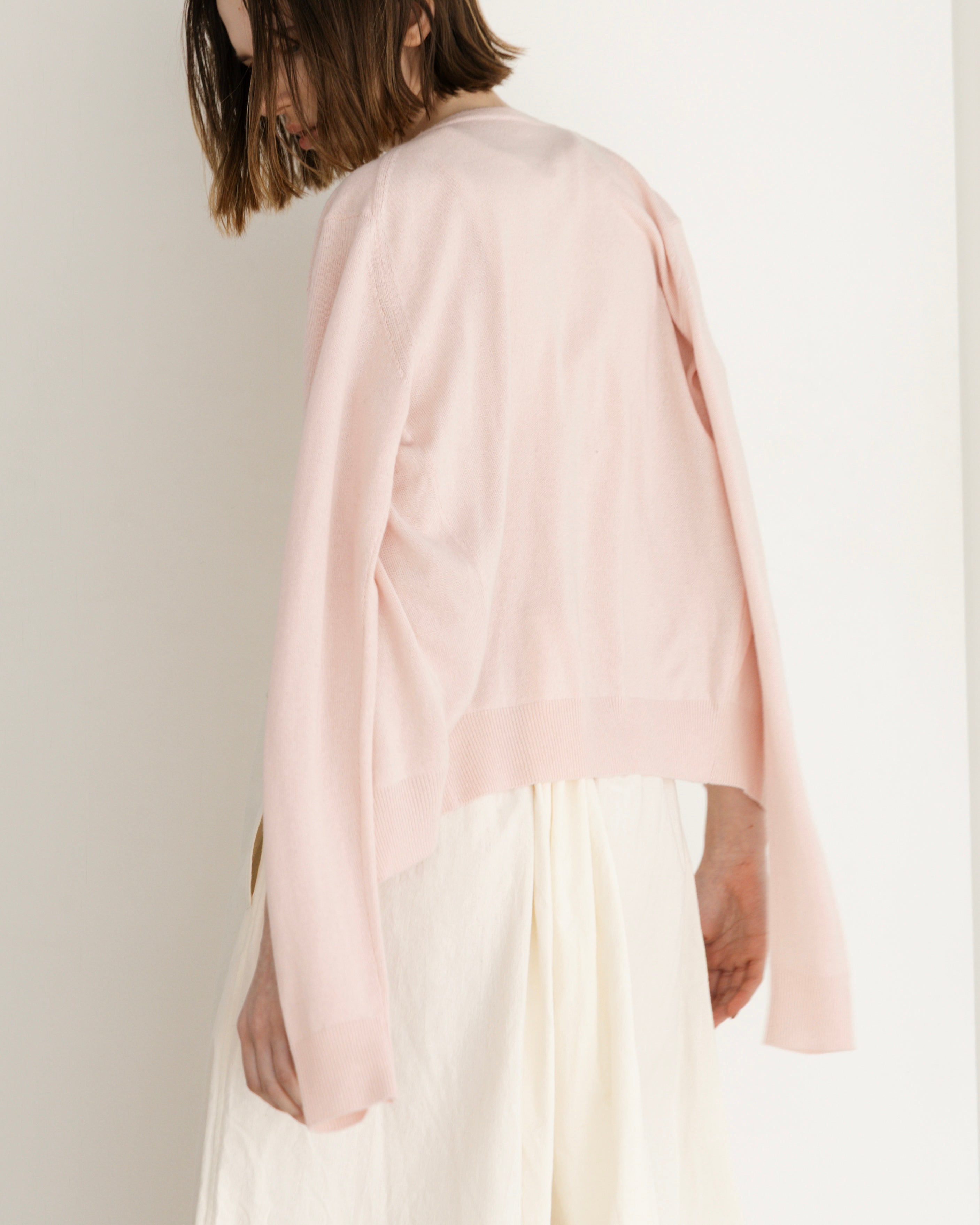 CASHMERE SILK KNIT CARDIGAN(カシミヤシルクニットカーディガン)|BIYOMA(ビヨーマ)OFFICIAL ONLINE STORE