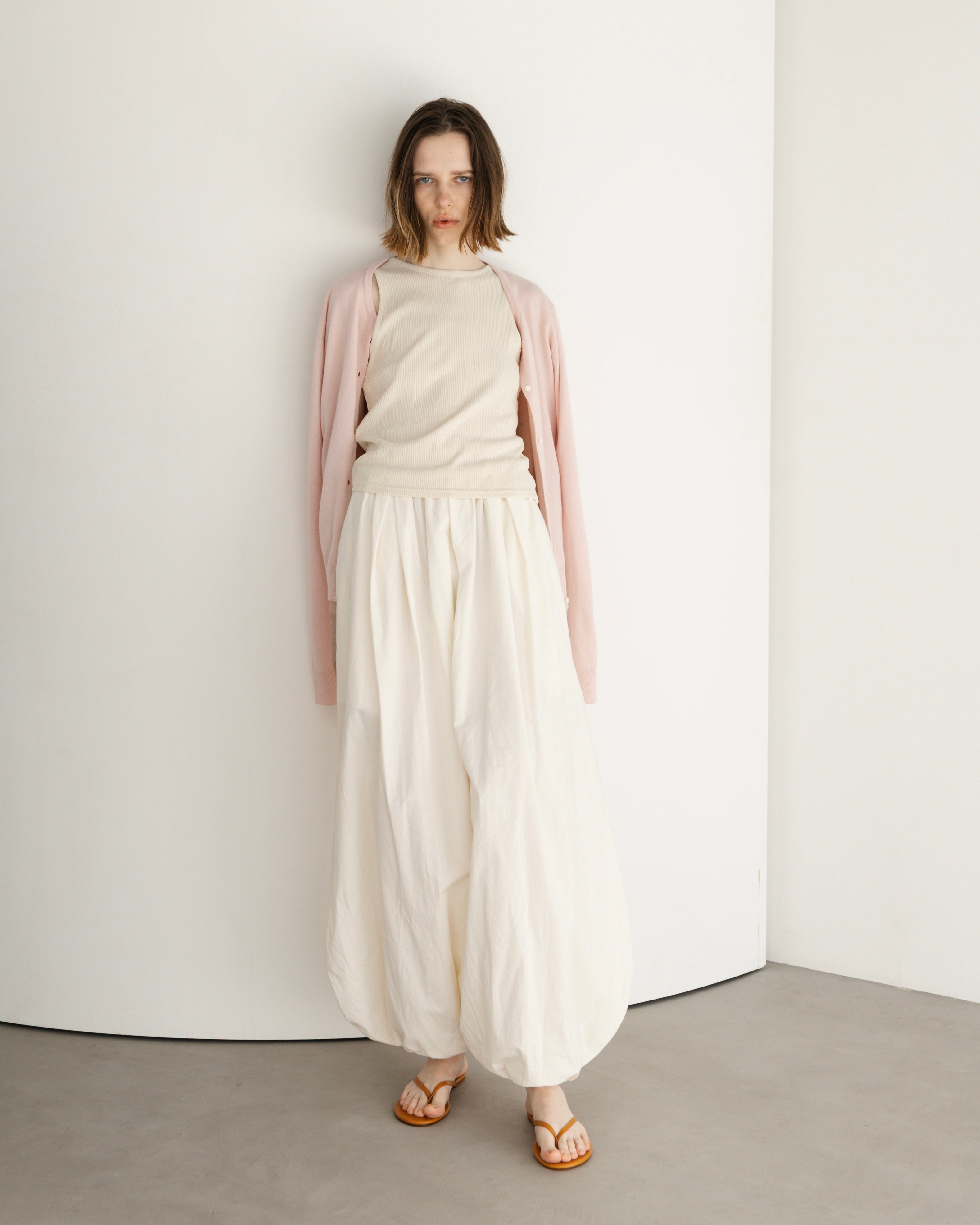 CASHMERE SILK KNIT CARDIGAN(カシミヤシルクニットカーディガン)|BIYOMA(ビヨーマ)OFFICIAL ONLINE STORE