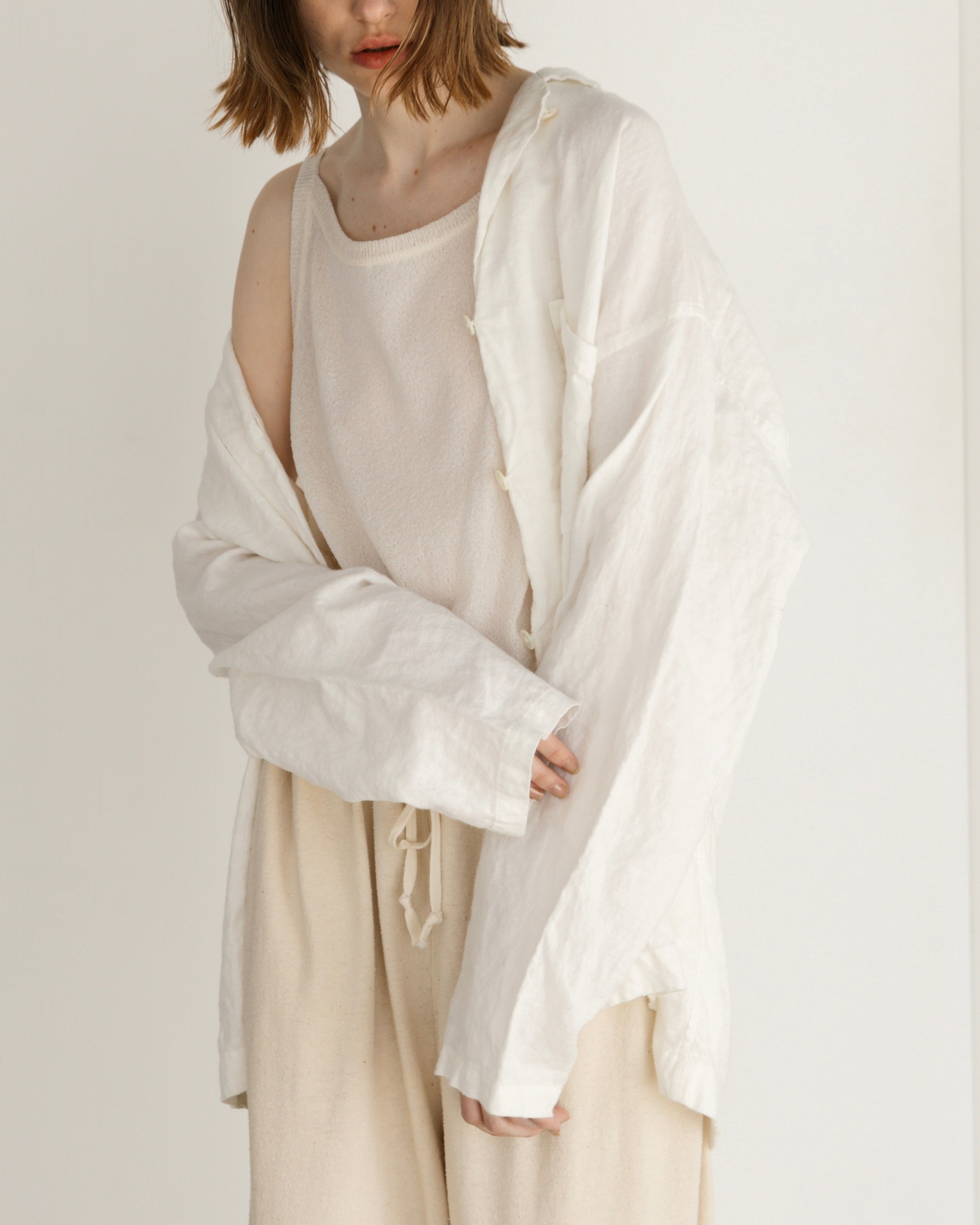POLYESTER POWDERY KNIT CAMISOLE(ポリエステルパウダリーニットキャミソール)|BIYOMA(ビヨーマ)OFFICIAL ONLINE STORE