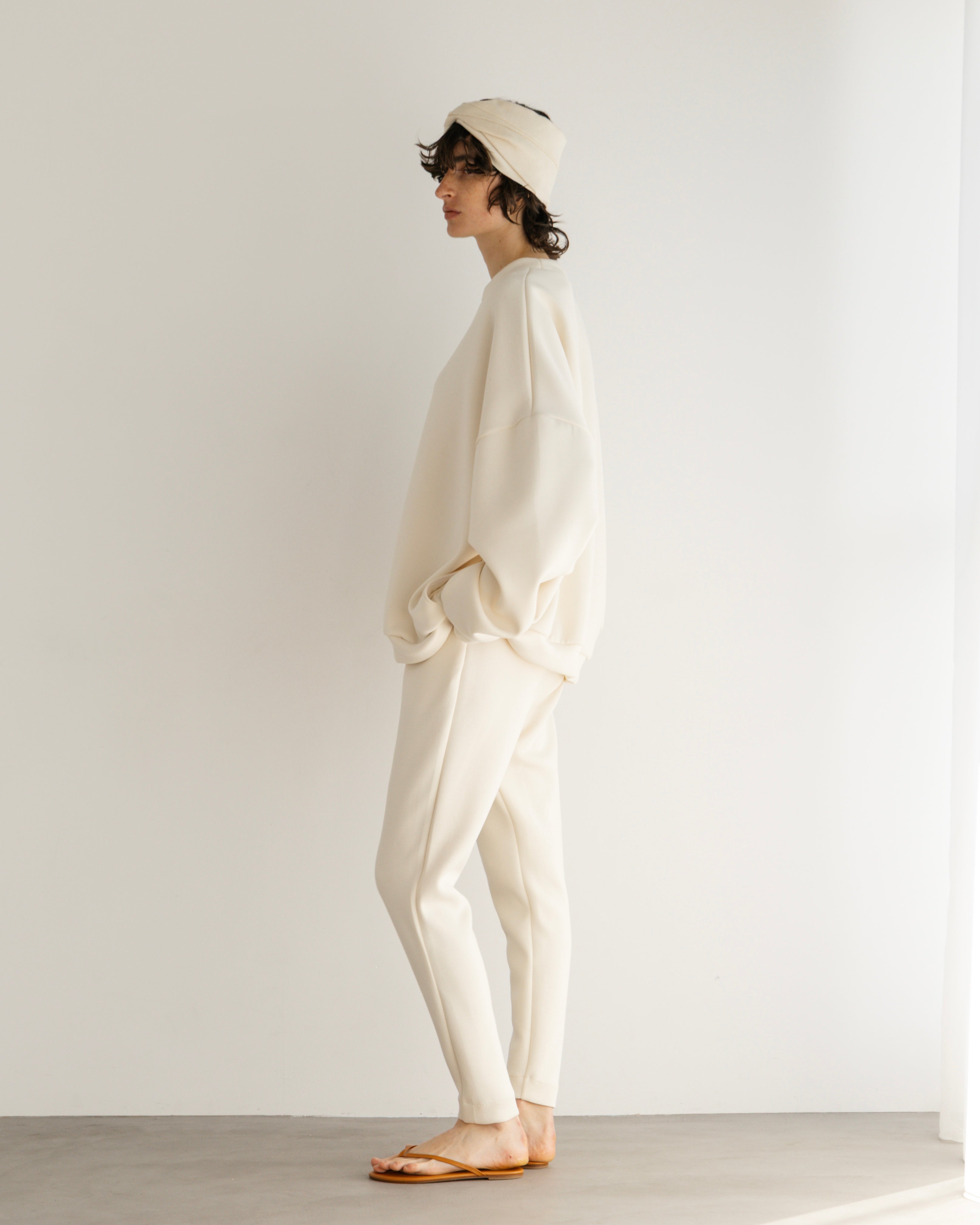 SCUBA KNIT JOGGERS(スキューバニットジョガー)|BIYOMA(ビヨーマ)OFFICIAL ONLINE STORE