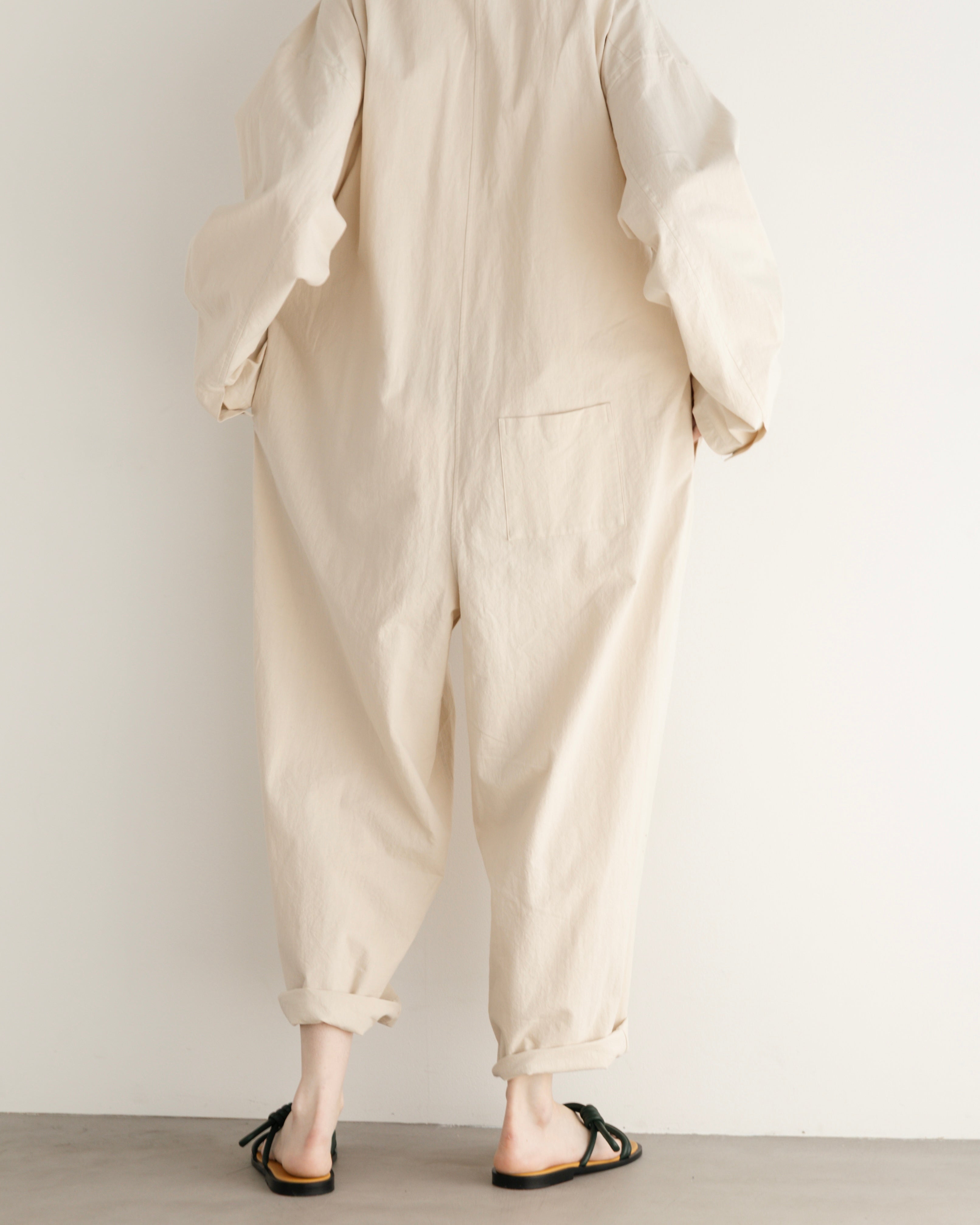 WASHER COTTON JUMP SUIT(ウォッシャーコットンジャンプスーツ)|BIYOMA(ビヨーマ)OFFICIAL ONLINE STORE