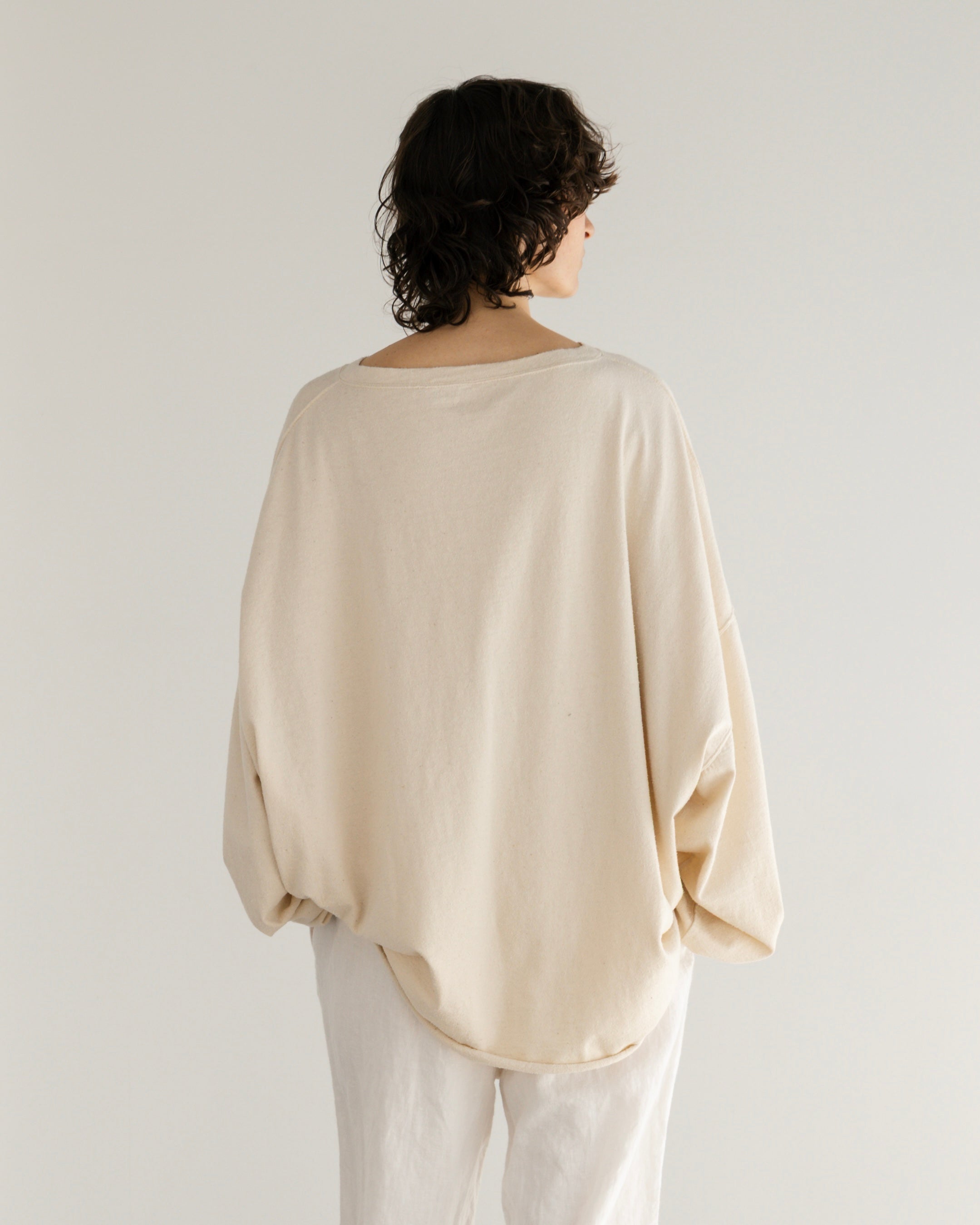 COTTON SILK LOOSE SILHOUETTE PULLOVER(コットンシルクルーズシルエットプルオーバー)|BIYOMA(ビヨーマ)OFFICIAL ONLINE STORE
