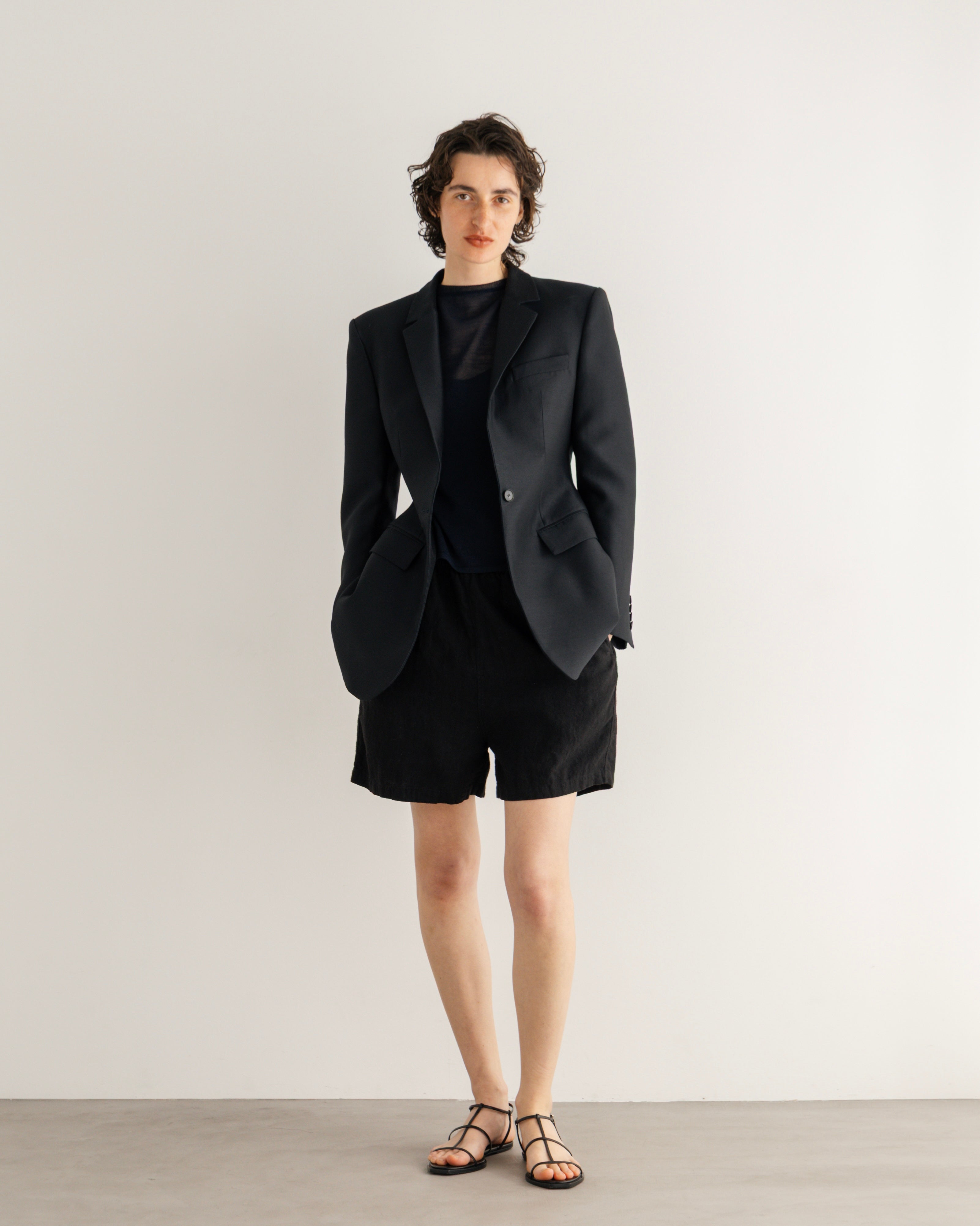 WOOL SILK TAILORED JACKET(ウールシルクテイラードジャケット)|BIYOMA(ビヨーマ)OFFICIAL ONLINE STORE