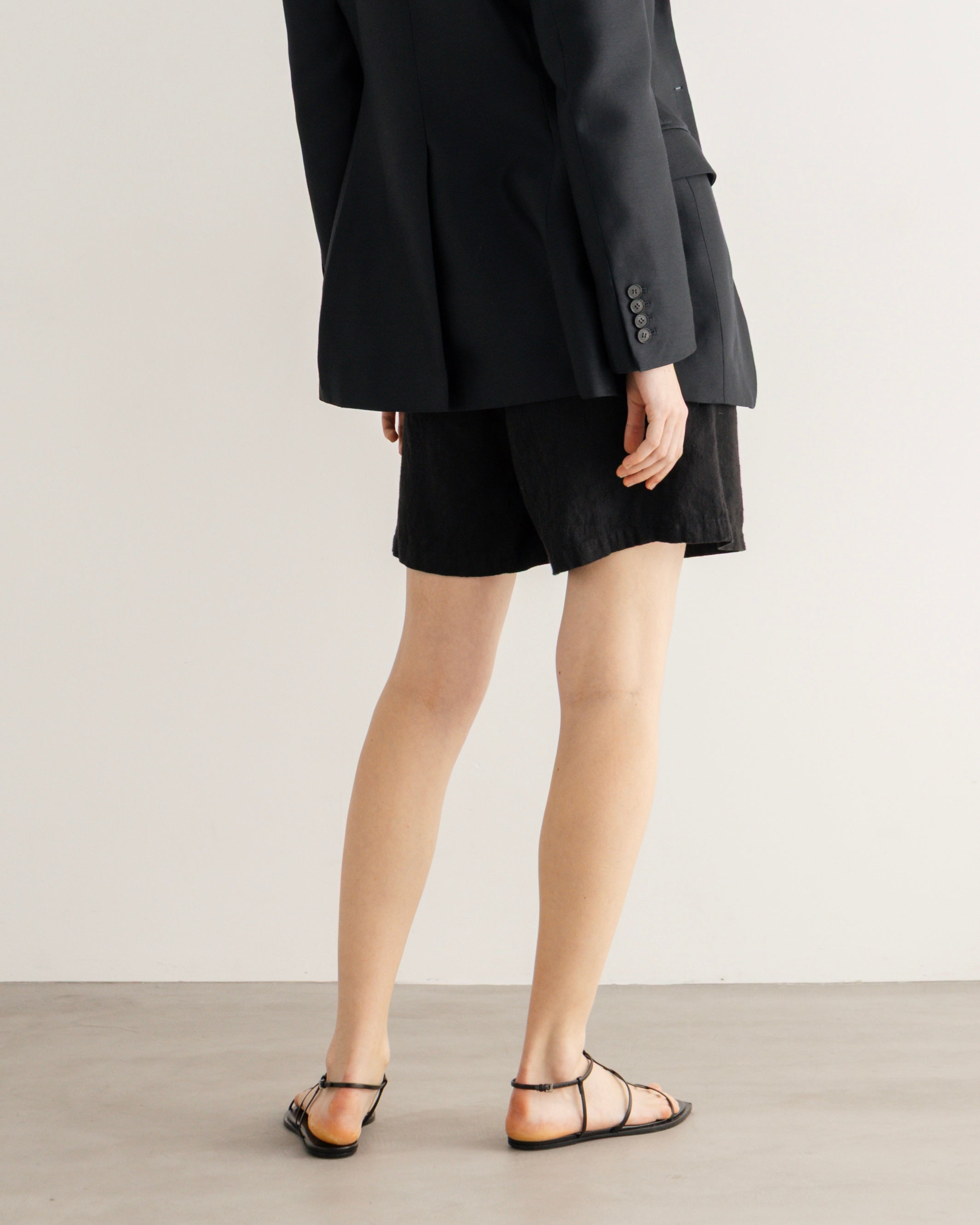 LINEN RELAX SHORTS(リネンリラックスショーツ)|BIYOMA(ビヨーマ)OFFICIAL ONLINE STORE