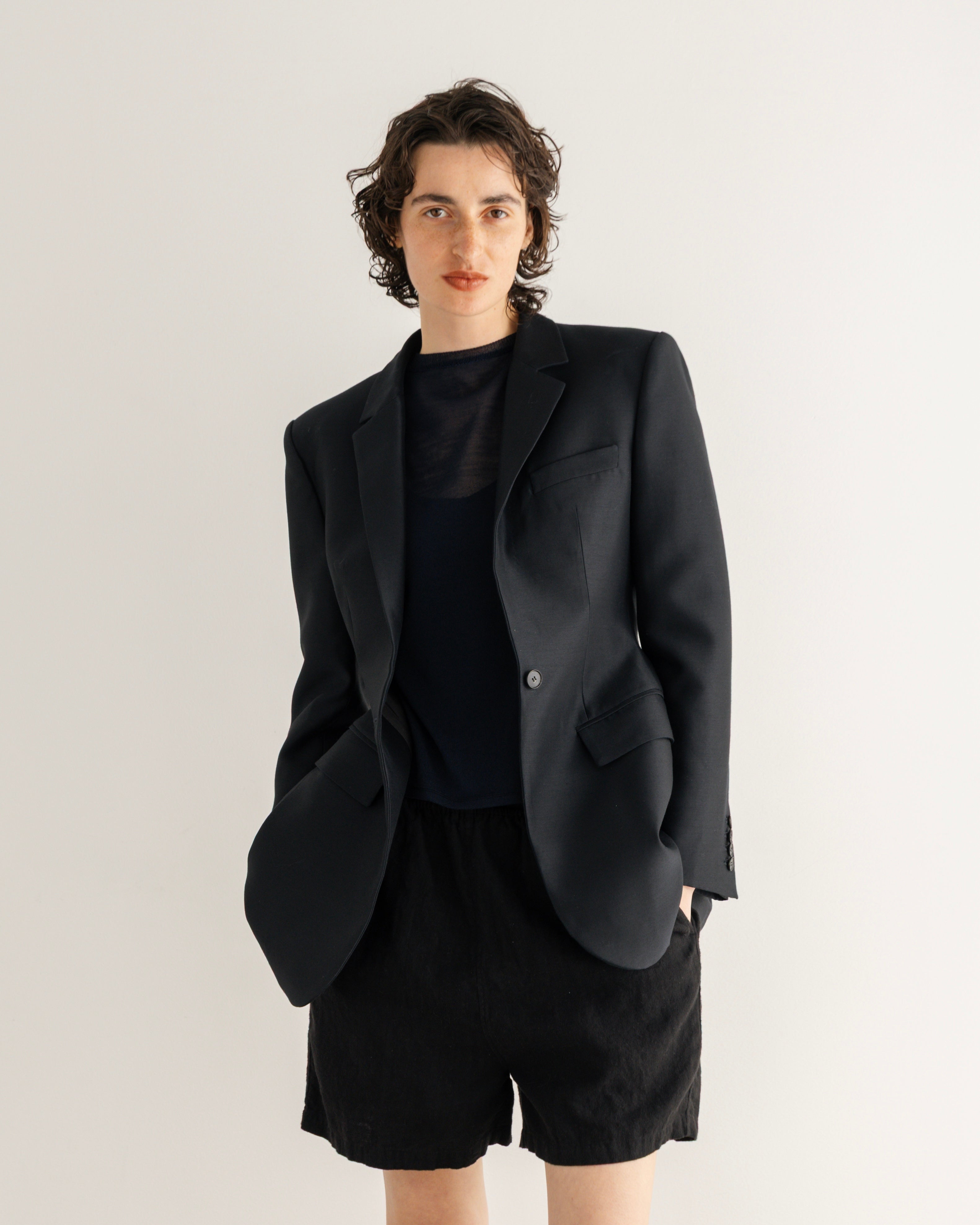 WOOL SILK TAILORED JACKET(ウールシルクテイラードジャケット)|BIYOMA(ビヨーマ)OFFICIAL ONLINE STORE