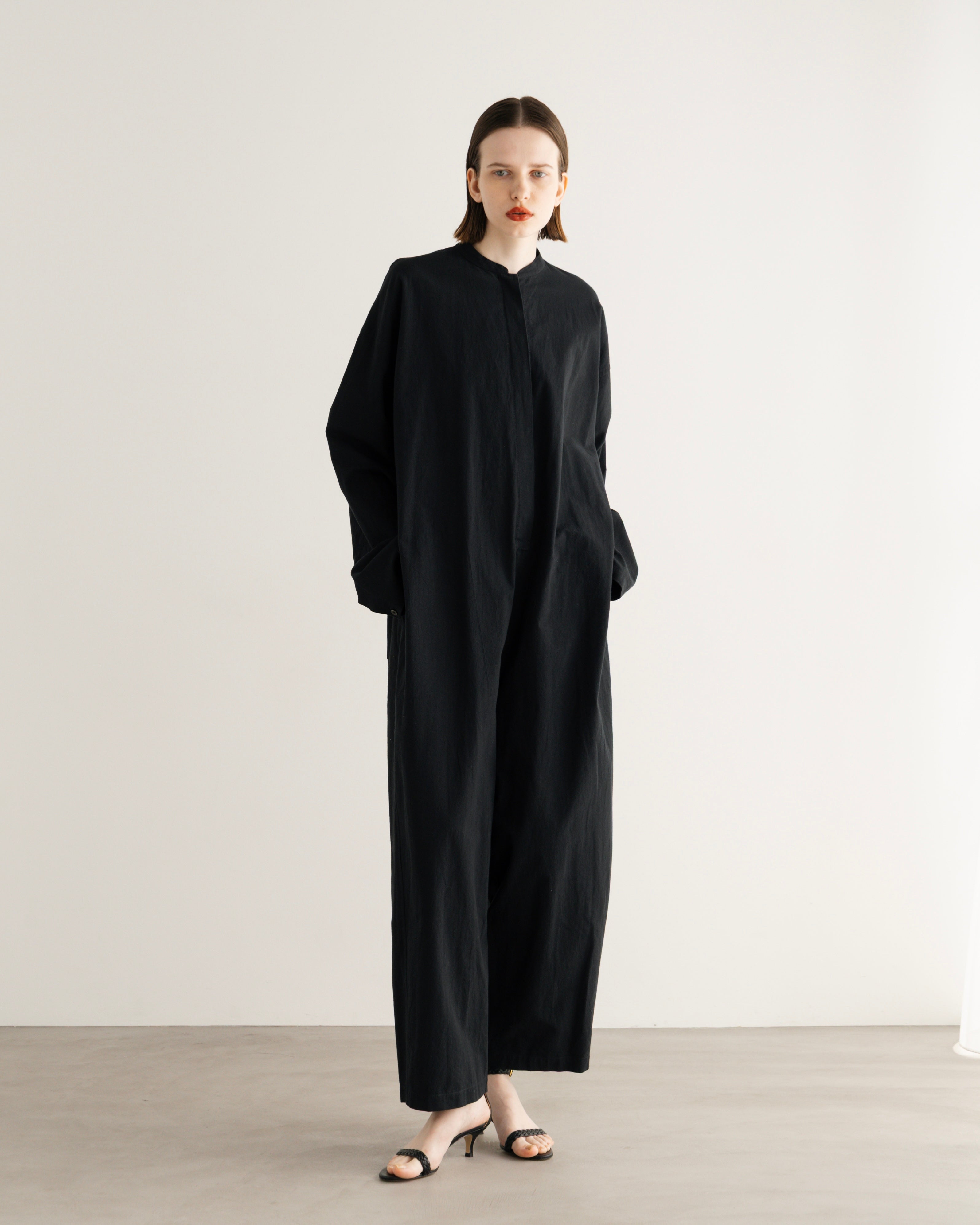 WASHER COTTON JUMP SUIT(ウォッシャーコットンジャンプスーツ)|BIYOMA(ビヨーマ)OFFICIAL ONLINE STORE