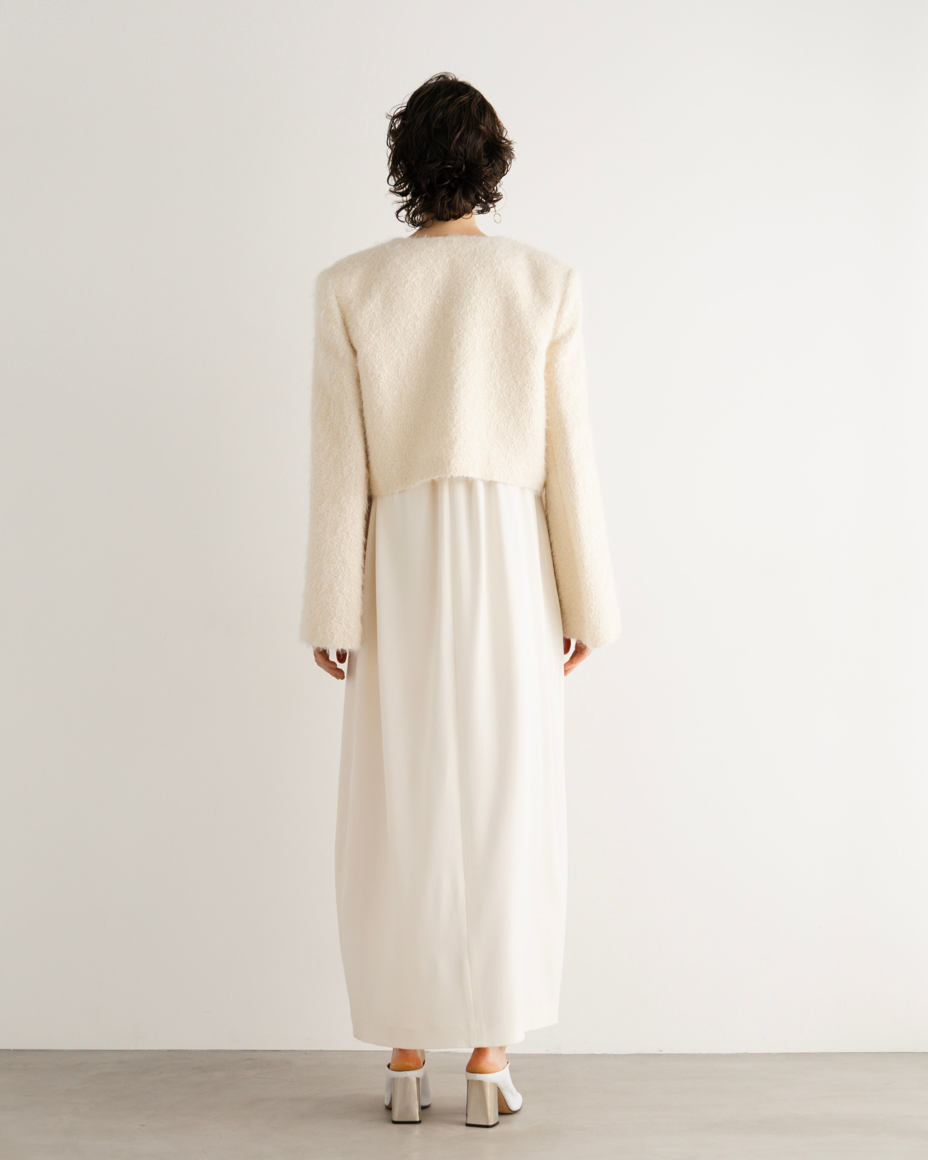 TRI-ACETATE POLYESTER BACK SATIN DRESS (トリアセテートポリエステルバックサテンドレス)|BIYOMA(ビヨーマ)OFFICIAL ONLINE STORE