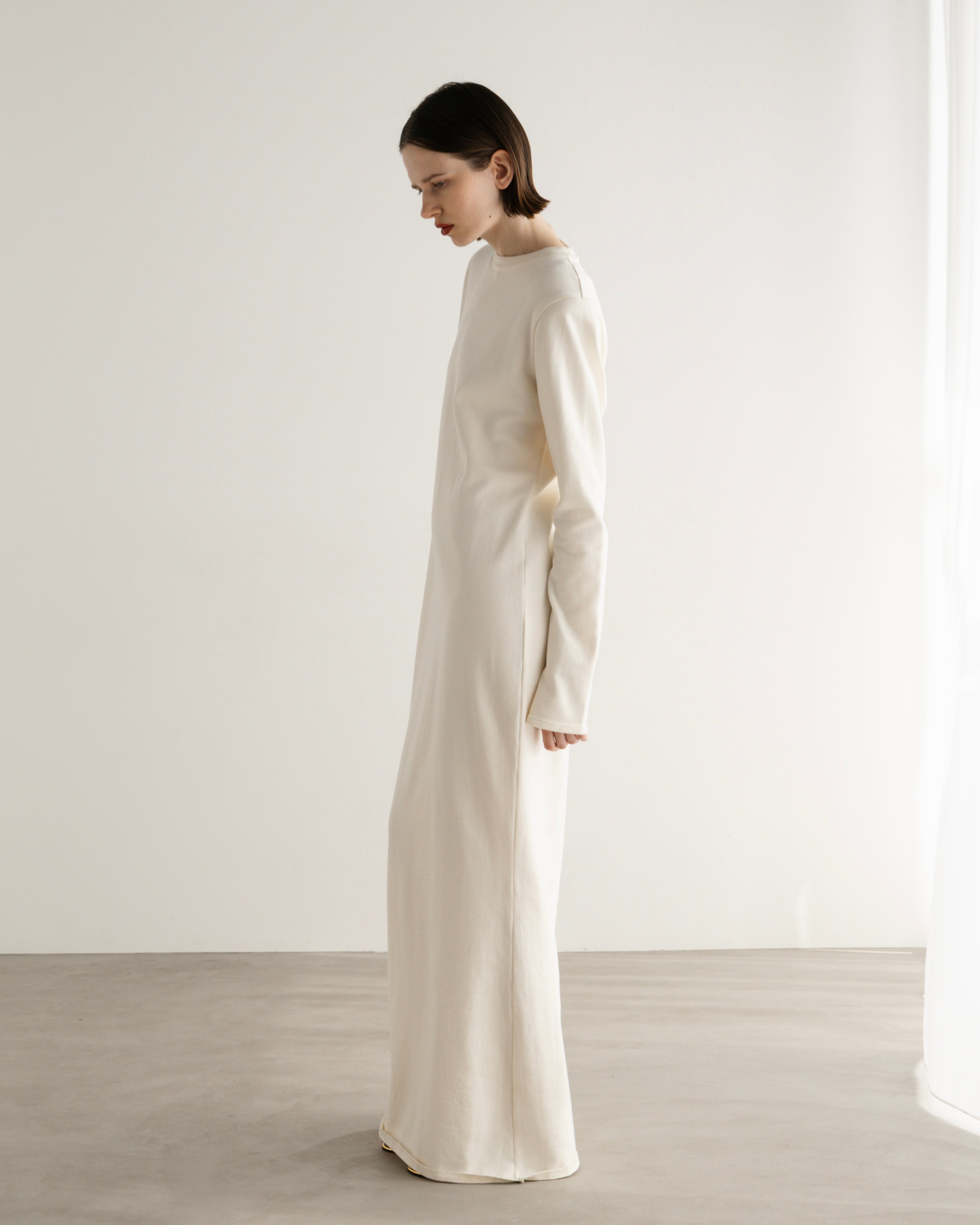 COTTON SILK KNIT DRESS(コットンシルクニットドレス)|BIYOMA(ビヨーマ)OFFICIAL ONLINE STORE