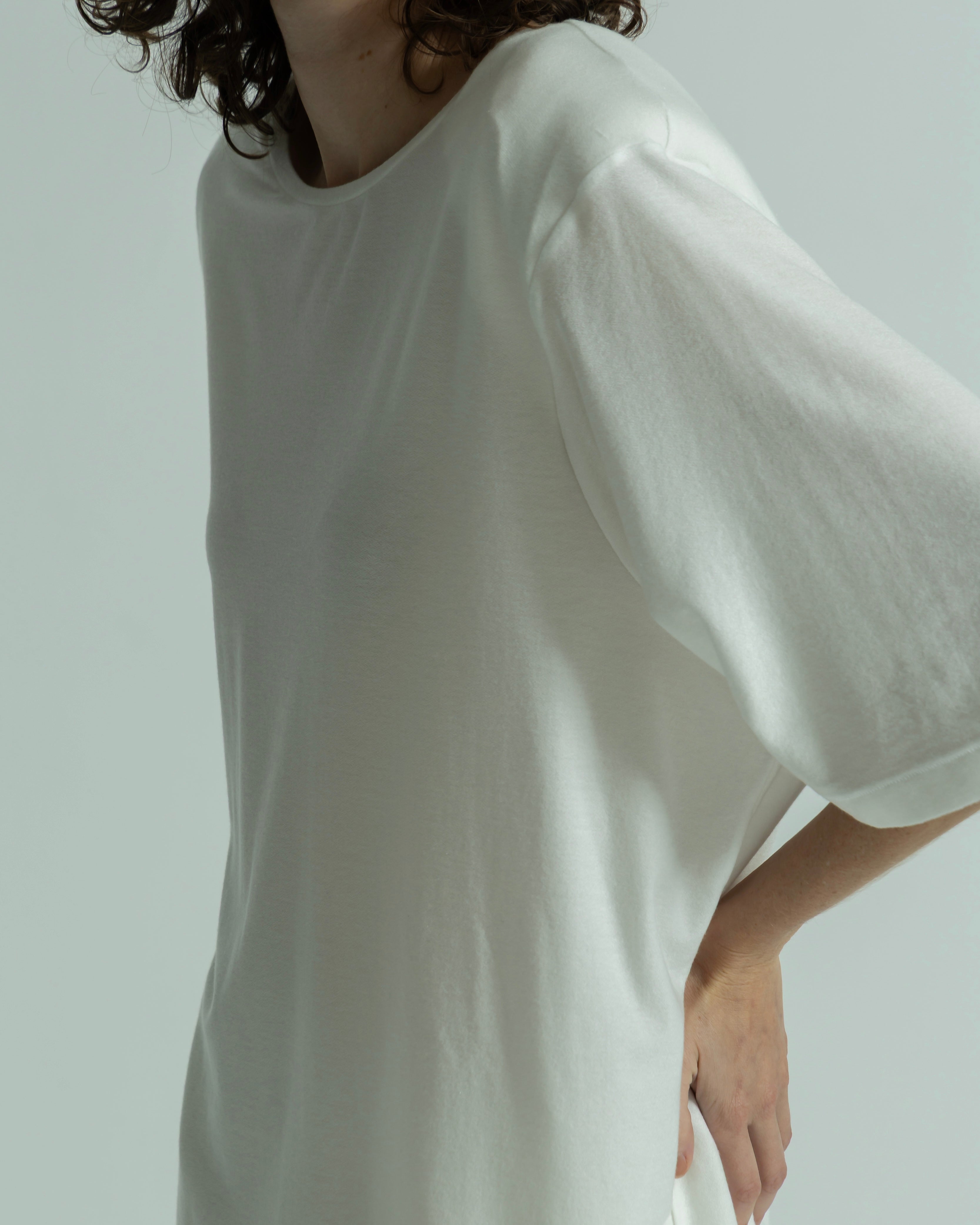 CASHMERE SILK SHORT SLEEVE PULLOVER(カシミヤシルクショートスリーブプルオーバー)|BIYOMA(ビヨーマ)OFFICIAL ONLINE STORE