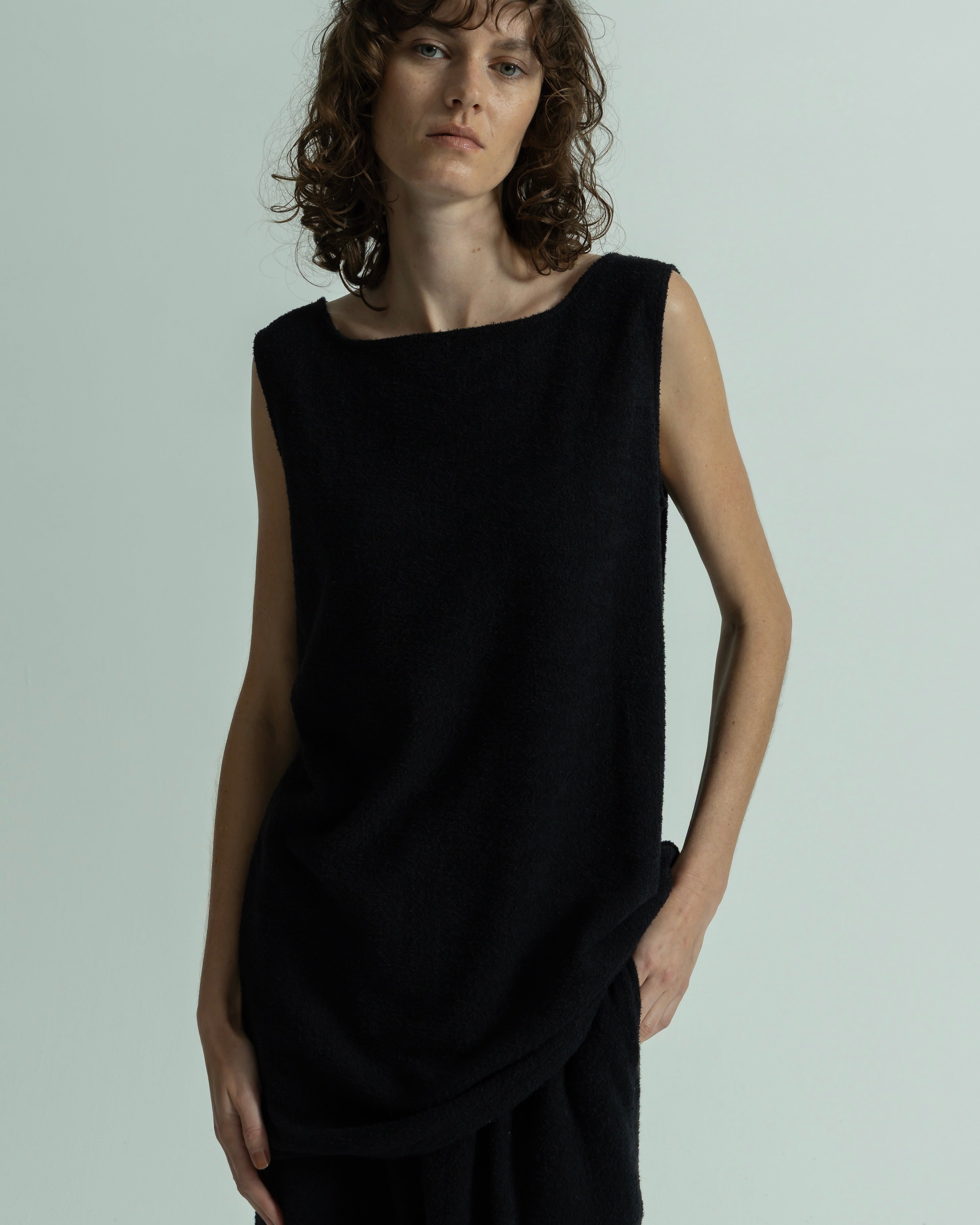 LOOP JERSEY NO SLEEVE TOPS(ループジャージーノースリーブドレス)|BIYOMA(ビヨーマ)OFFICIAL ONLINE STORE