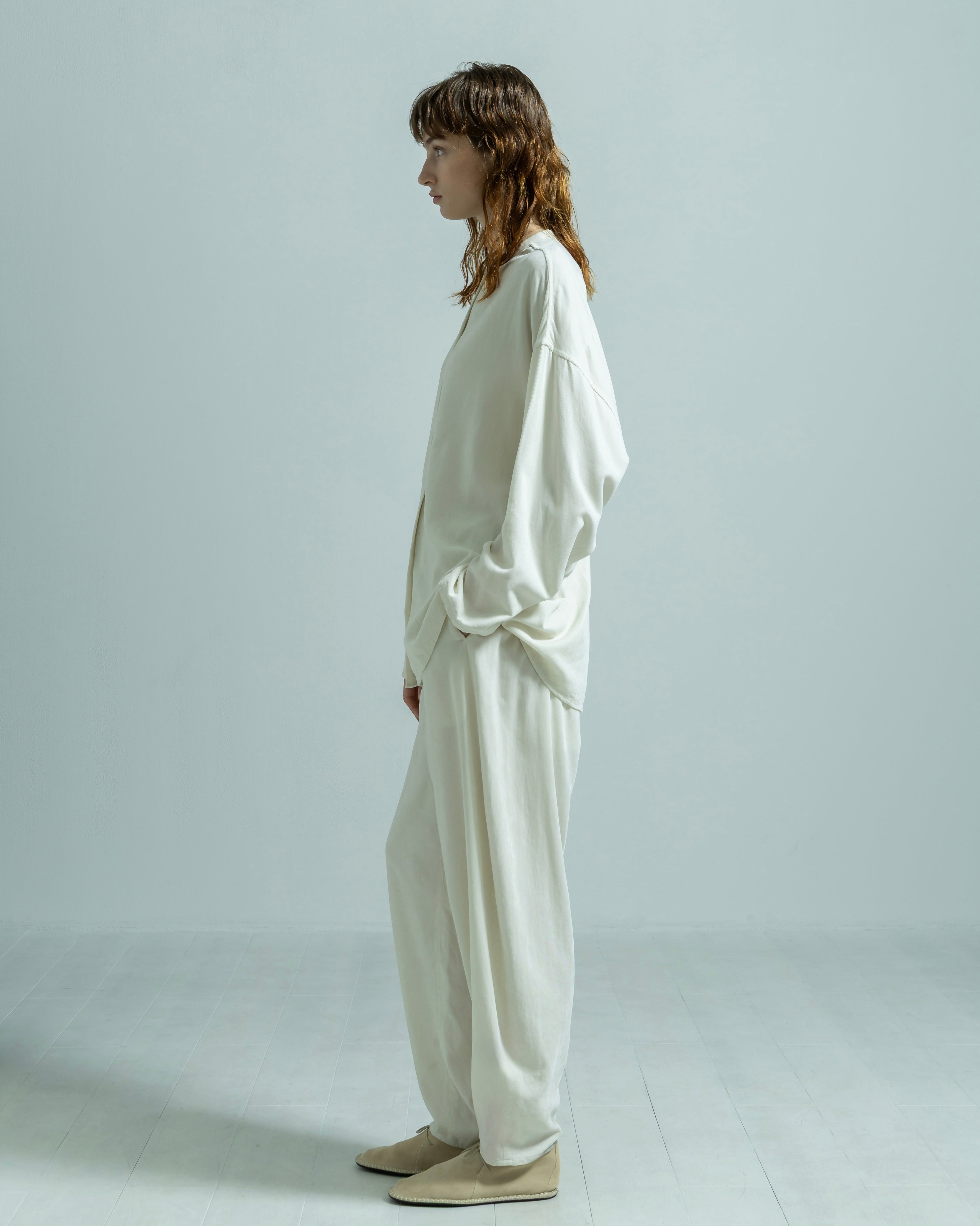 COTTON RAYON CORDUROY NO COLLAR SHIRT(コットンレーヨンコーデュロイノーカラーシャツ)|BIYOMA(ビヨーマ)OFFICIAL ONLINE STORE