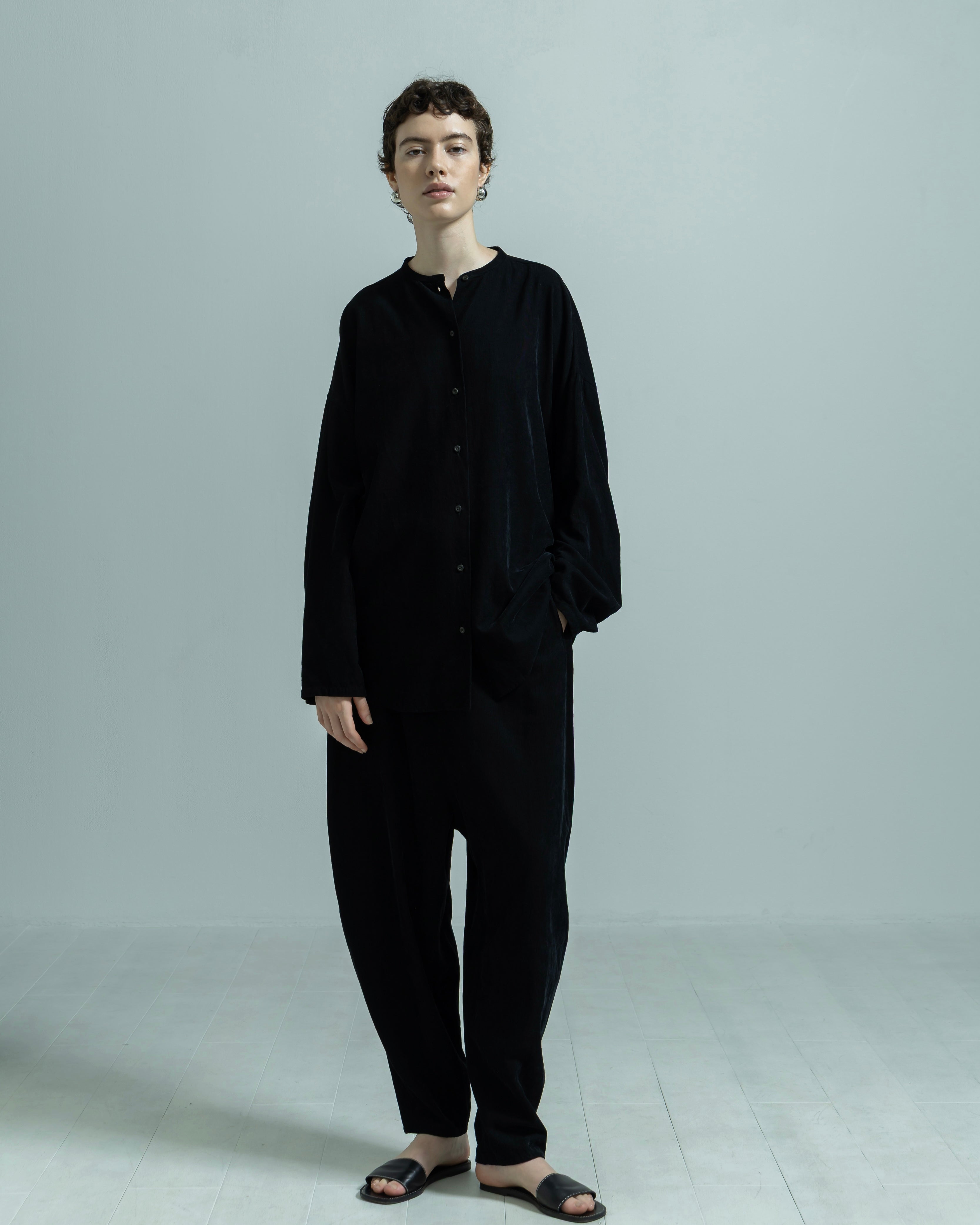 COTTON RAYON CORDUROY NO COLLAR SHIRT(コットンレーヨンコーデュロイノーカラーシャツ)|BIYOMA(ビヨーマ)OFFICIAL ONLINE STORE