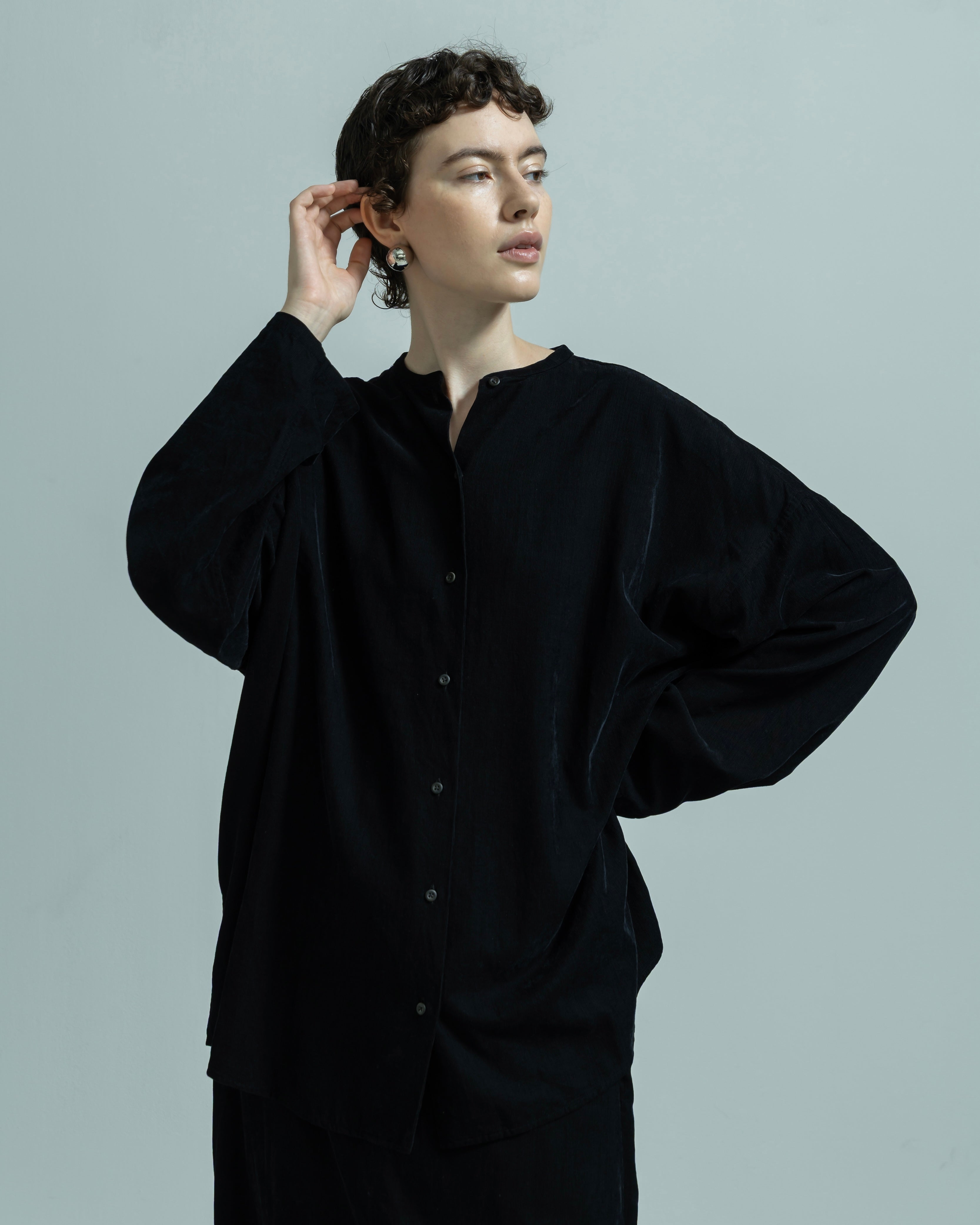 COTTON RAYON CORDUROY NO COLLAR SHIRT(コットンレーヨンコーデュロイノーカラーシャツ)|BIYOMA(ビヨーマ)OFFICIAL ONLINE STORE
