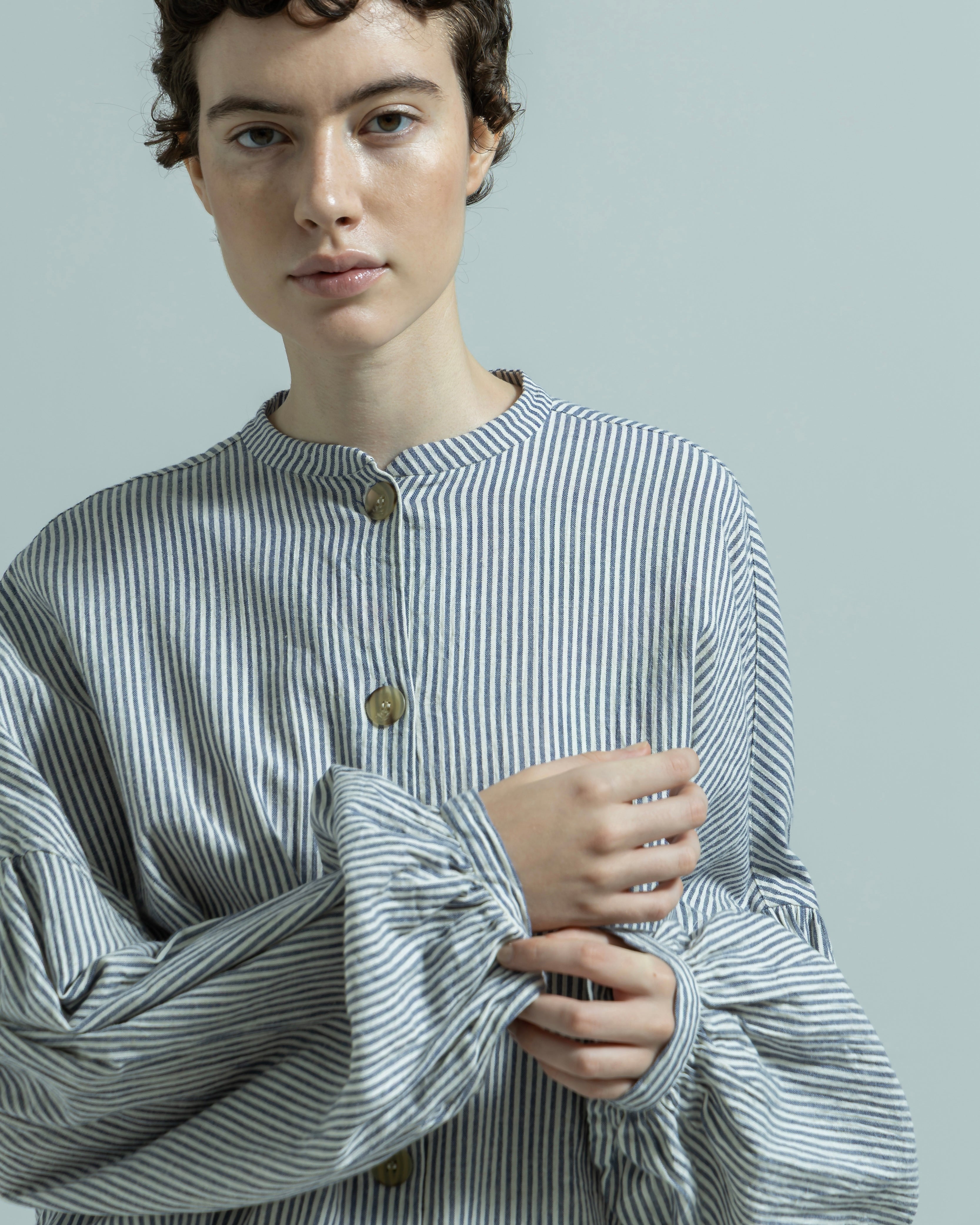 COTTON LINEN STRIPE WIDE RELAX BLOUSE(コットンリネンストライプワイドリラックスブラウス)|BIYOMA(ビヨーマ)OFFICIAL ONLINE STORE
