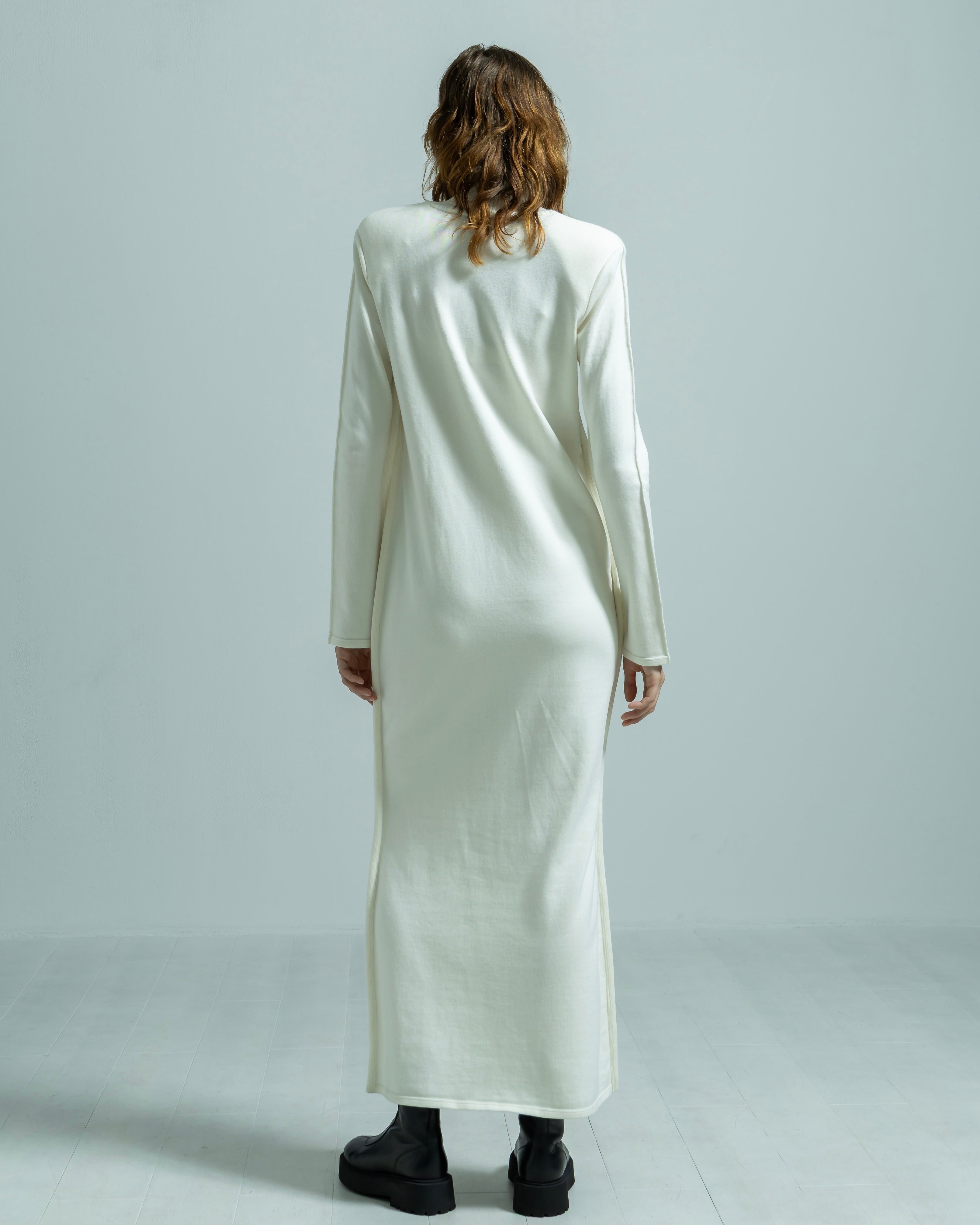 COTTON SILK LONG KNIT DRESS(コットンシルクロングニットドレス)|BIYOMA(ビヨーマ)OFFICIAL ONLINE STORE