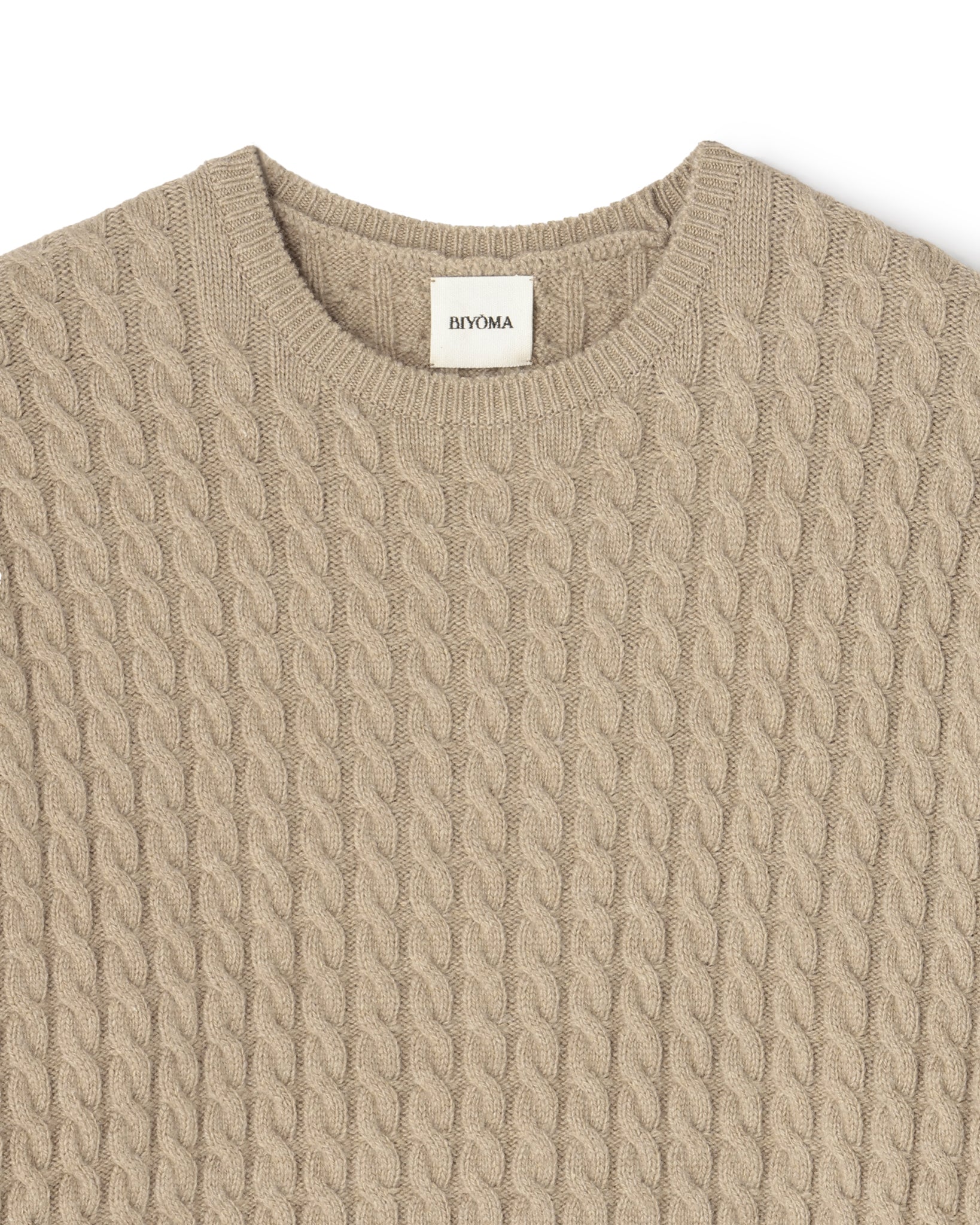 WOOL NYLON CABLE KNIT PULLOVER（ウールナイロンケーブルニットプルオーバー）｜BIYOMA（ビヨーマ）OFFICIAL ONLINE STORE