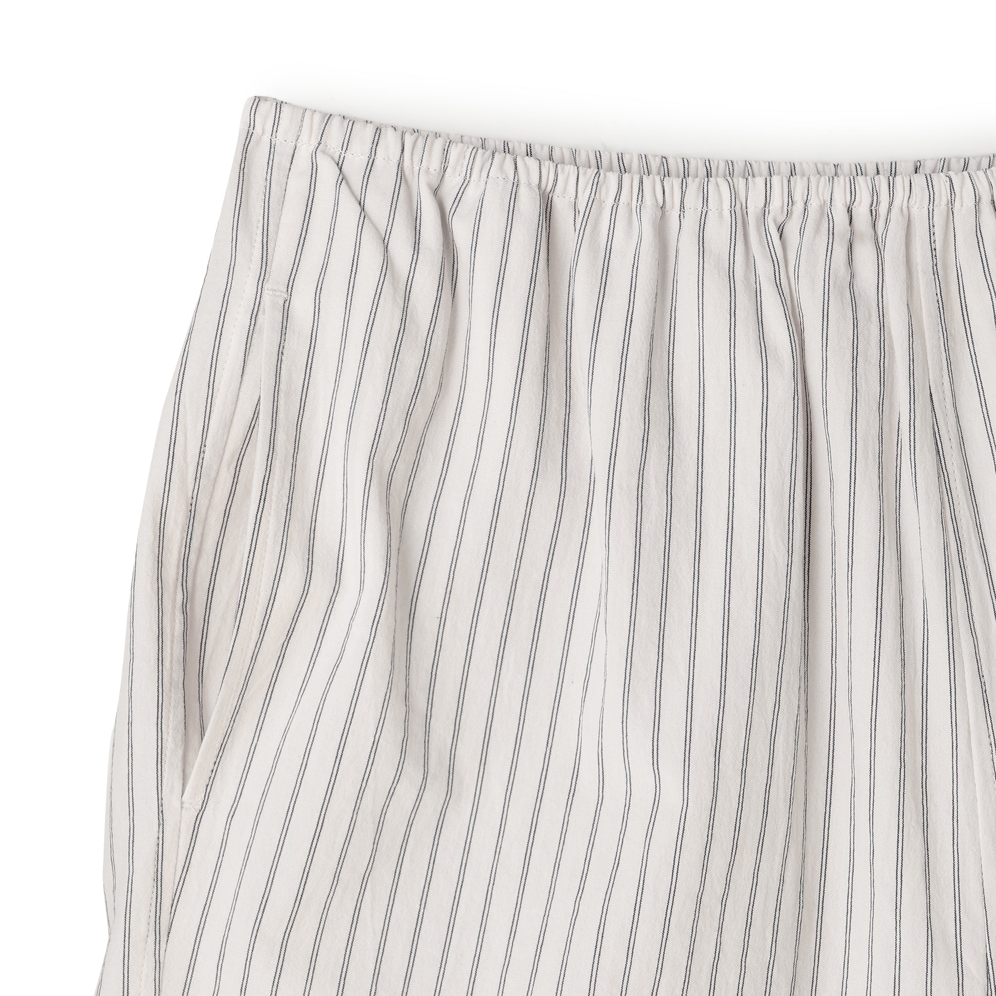 【PRE ORDER】COTTON STRIPE RELAX SHORTS