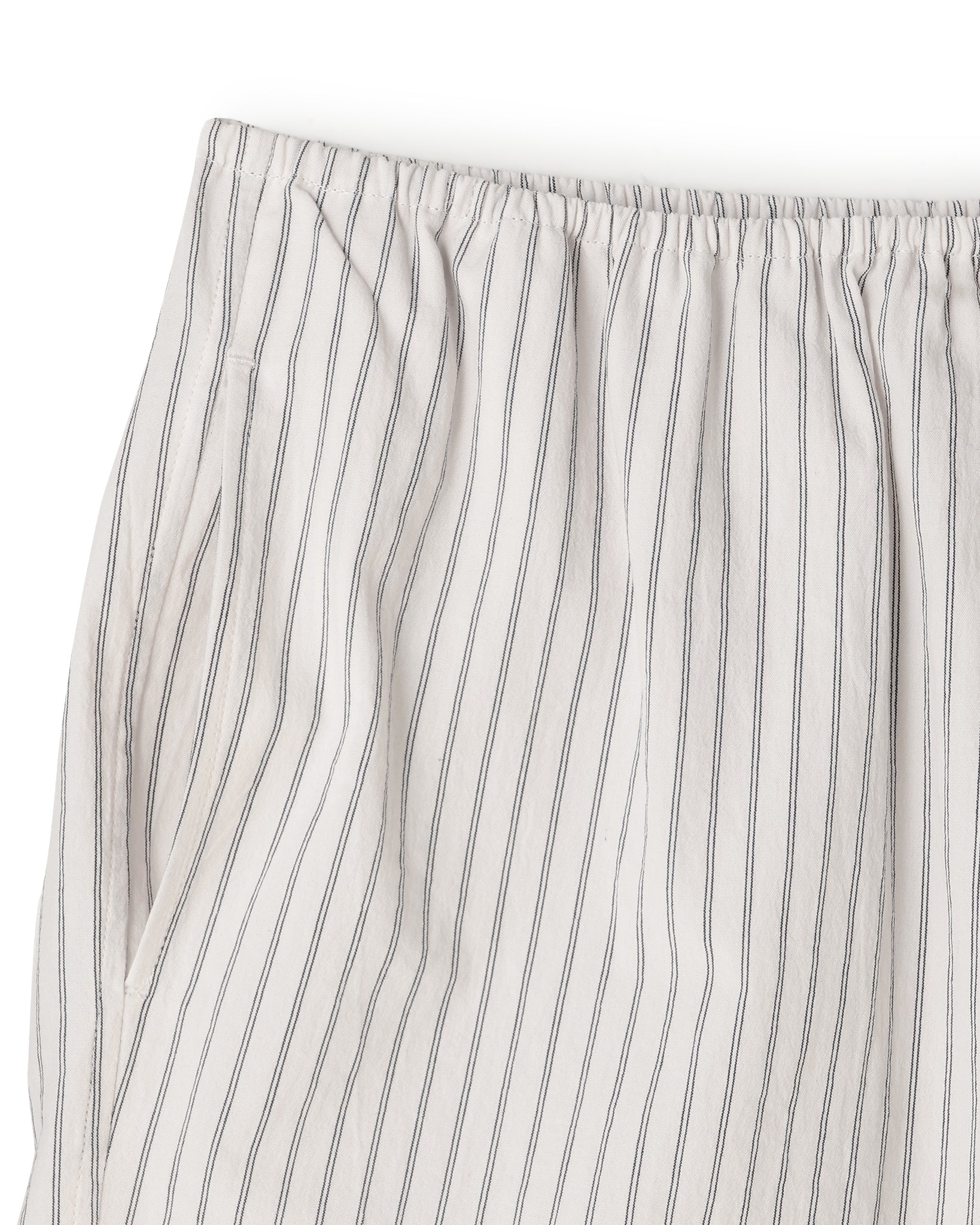 COTTON STRIPE RELAX SHORTS（コットンストライプリラックスショーツ）｜BIYOMA（ビヨーマ）OFFICIAL ONLINE STORE