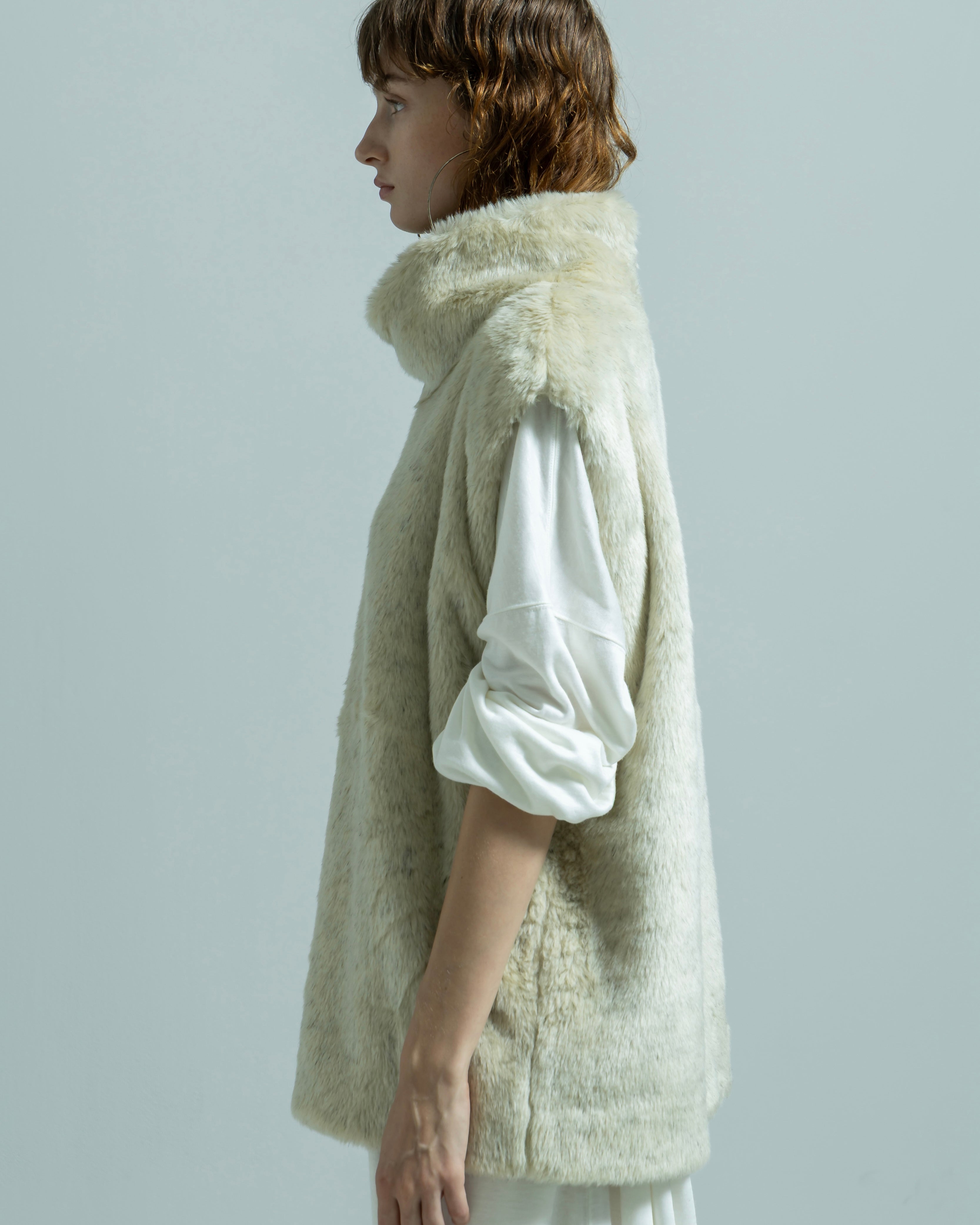 ECO FUR NO SLEEVE VEST（エコファーノースリーブベスト）｜BIYOMA（ビヨーマ）OFFICIAL ONLINE STORE