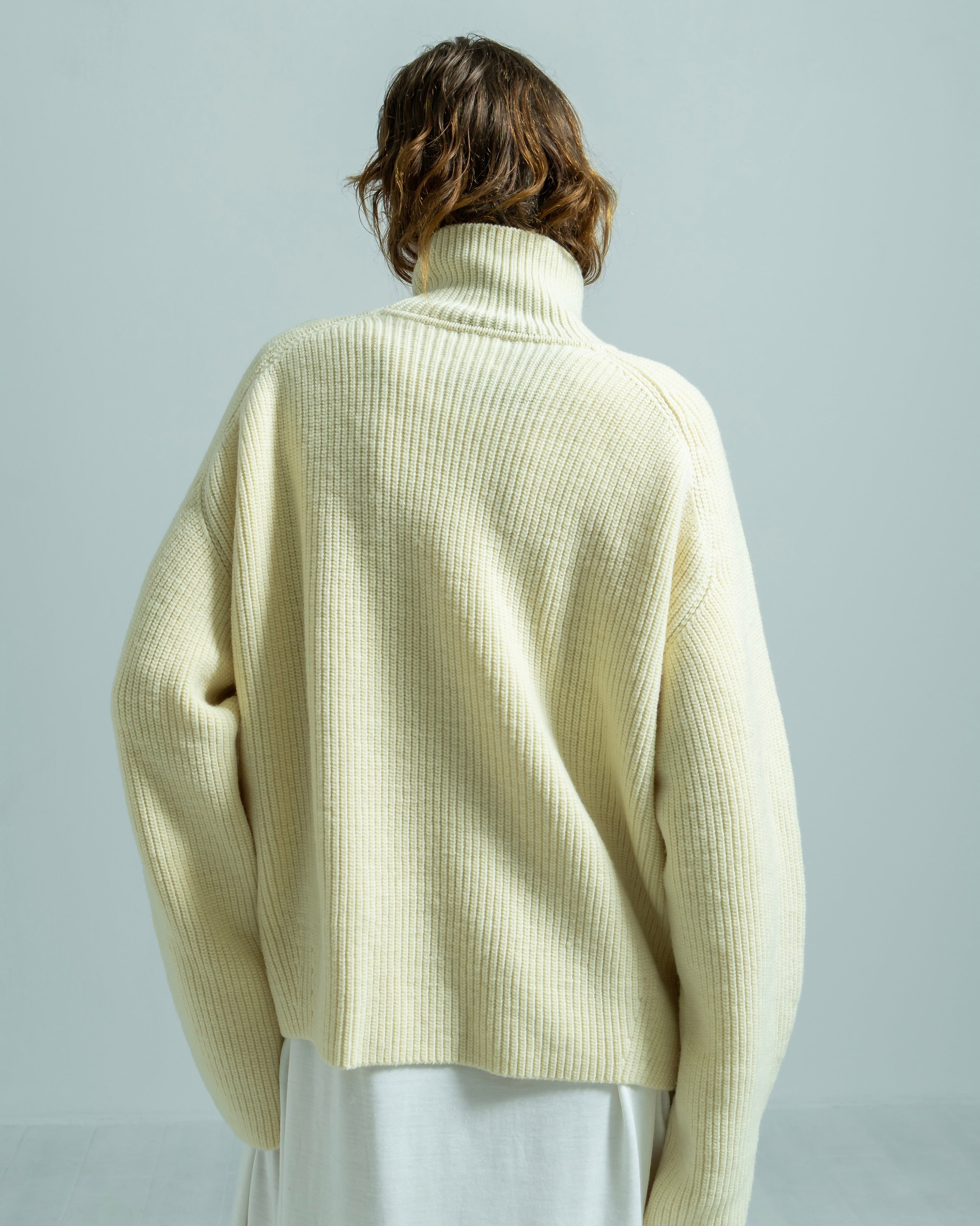 WOOL RIB KNIT TURTLENECK PULLOVER（ウールリブニットタートルネック