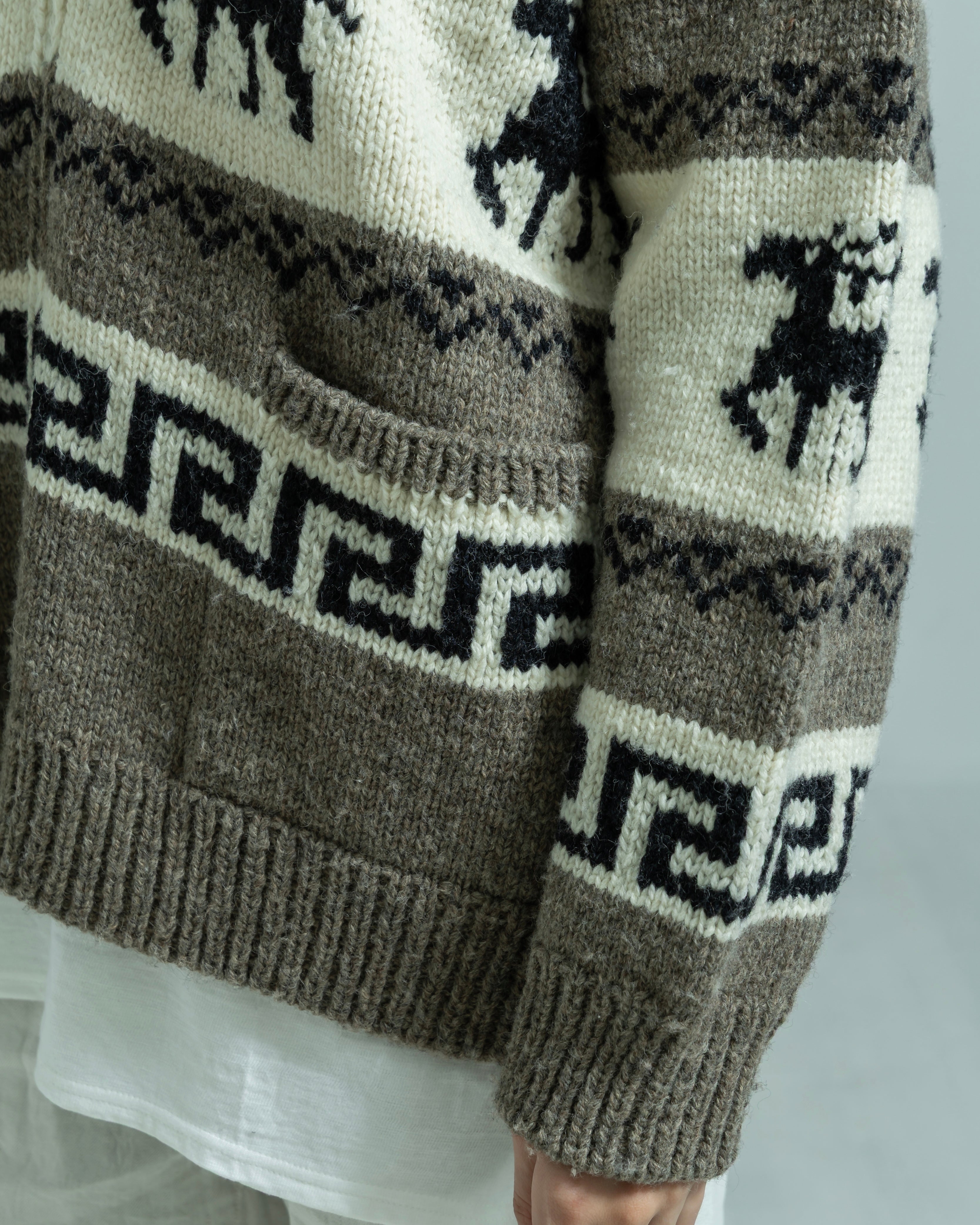 商談中　カウチン FULL ZIP COWICHAN SWEATER（フルジップカウチンセーター）｜BIYOMA