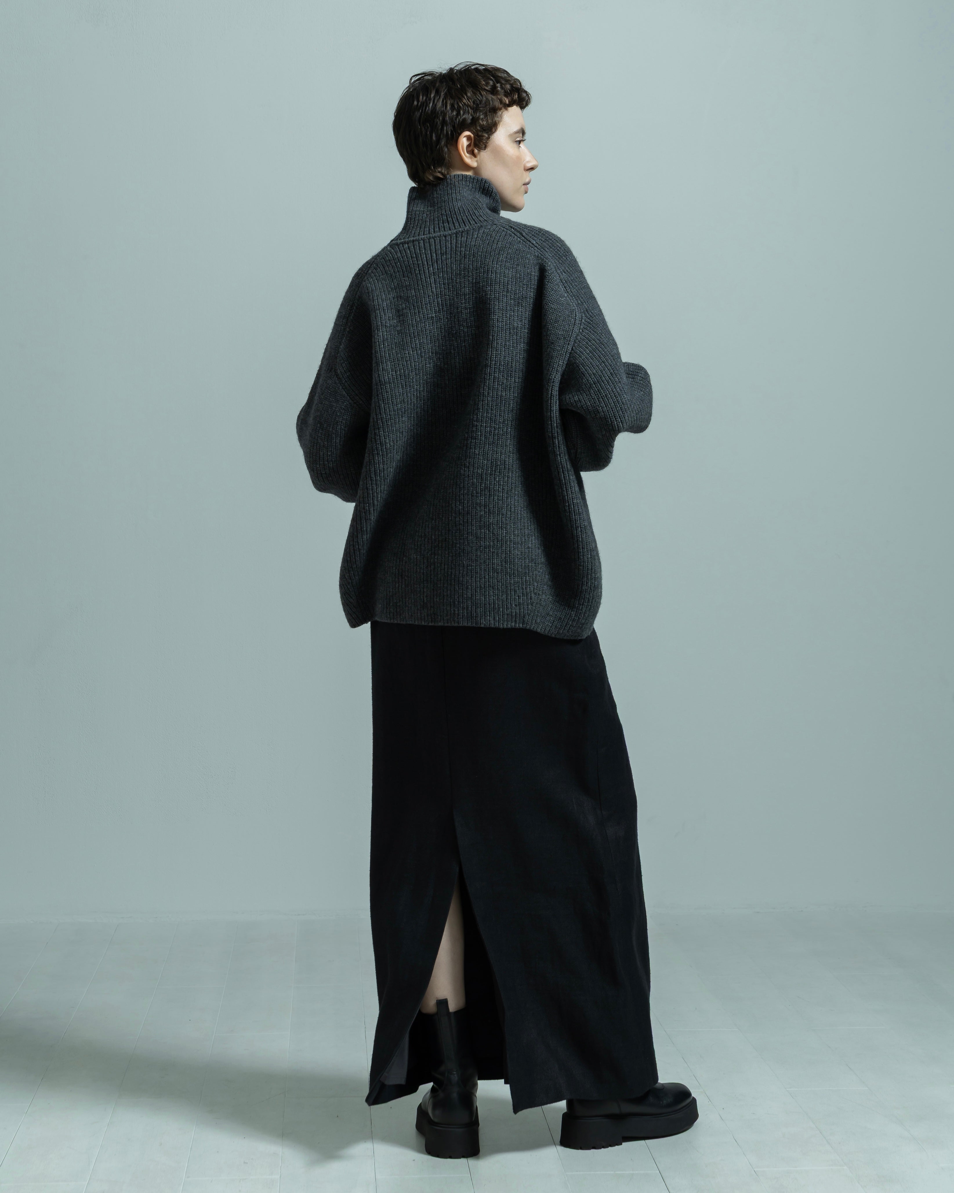 WOOL RIB KNIT TURTLENECK PULLOVER（ウールリブニットタートルネックプルオーバー）｜BIYOMA（ビヨーマ）OFFICIAL ONLINE STORE