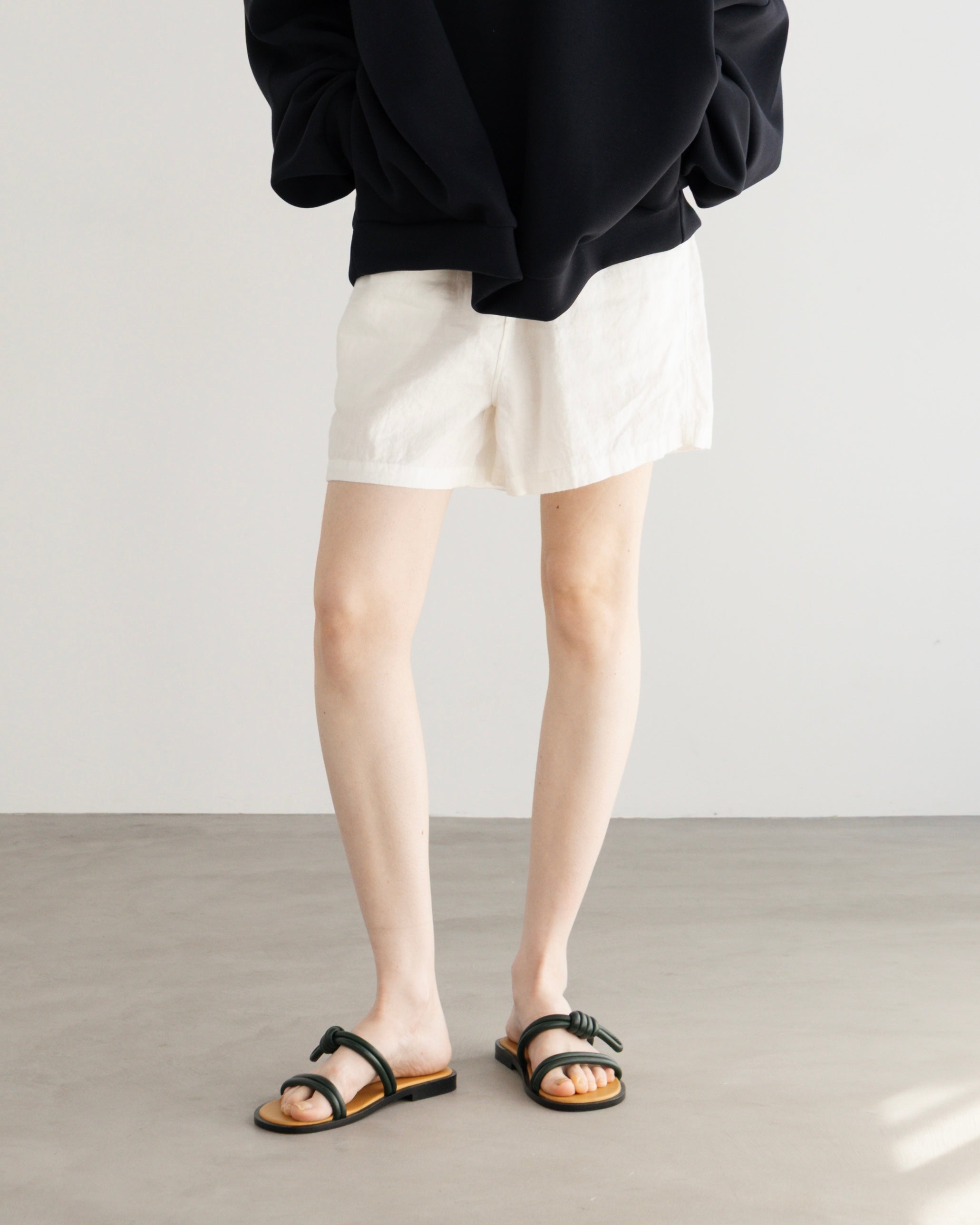 LINEN RELAX SHORTS（リネンリラックスショーツ）｜BIYOMA（ビヨーマ）OFFICIAL ONLINE STORE