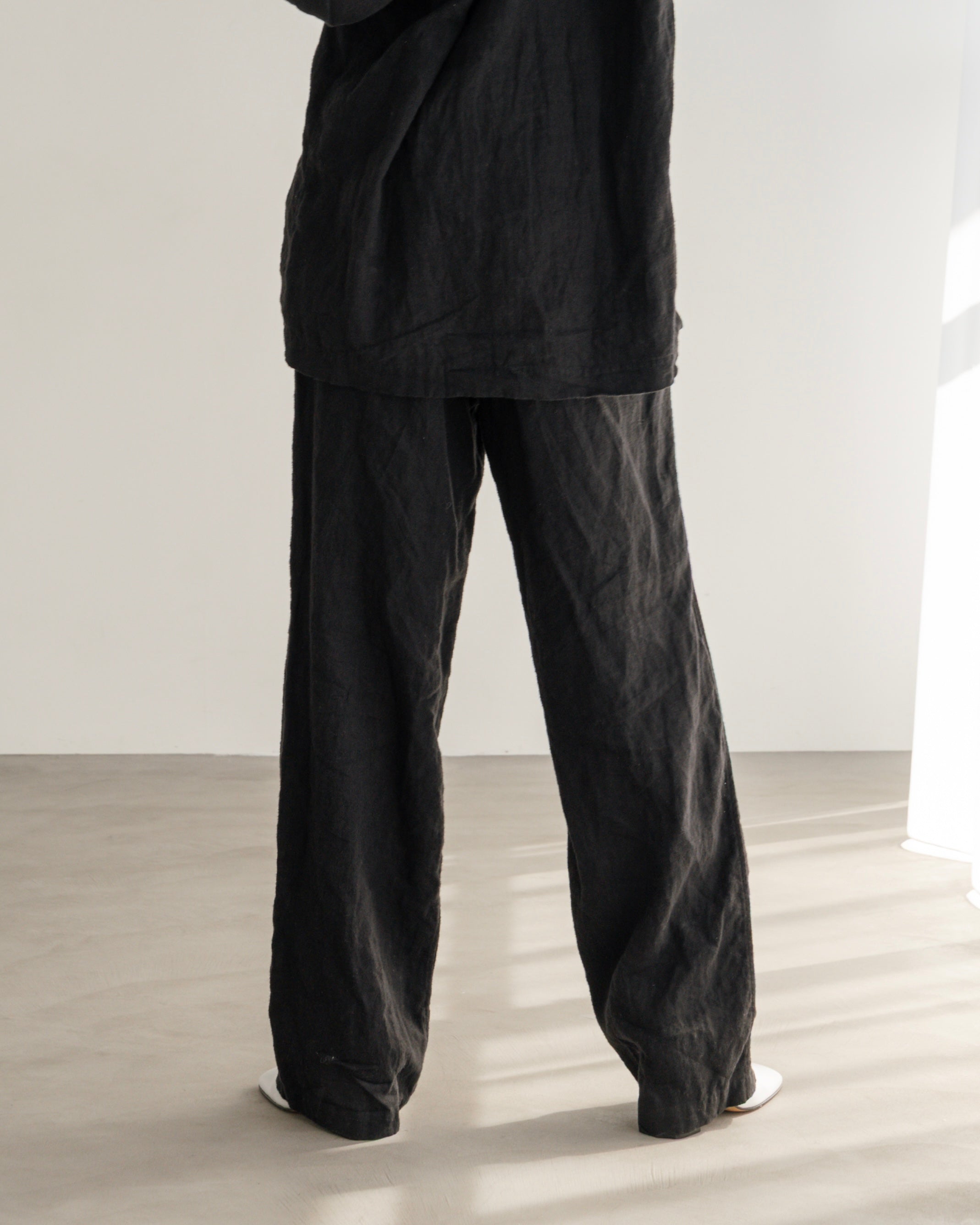 LINEN RELAX PANTS（リネンリラックスパンツ）｜BIYOMA（ビヨーマ）OFFICIAL ONLINE STORE