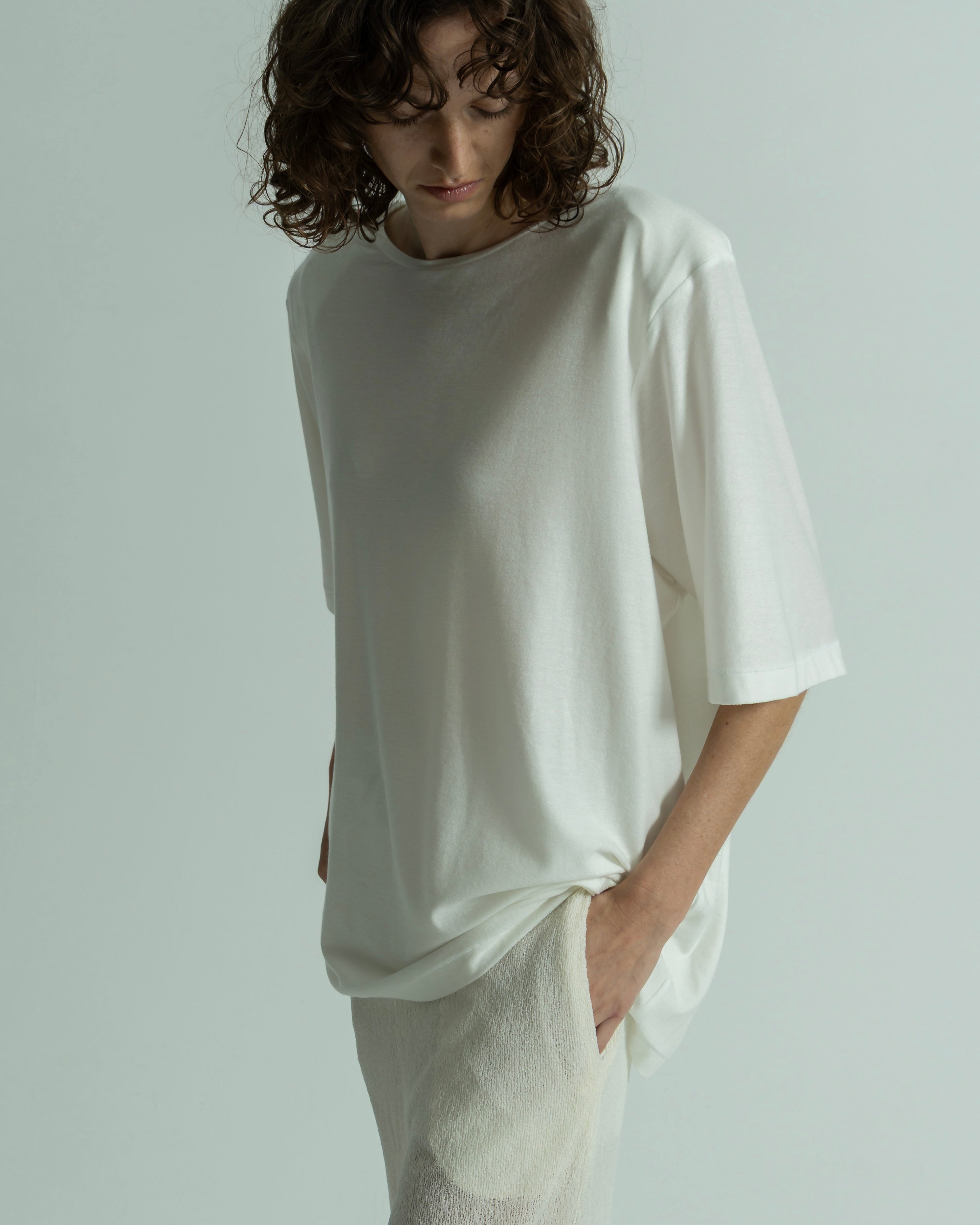 CASHMERE SILK SHORT SLEEVE PULLOVER（カシミヤシルクショートスリーブプルオーバー）｜BIYOMA（ビヨーマ）OFFICIAL ONLINE STORE