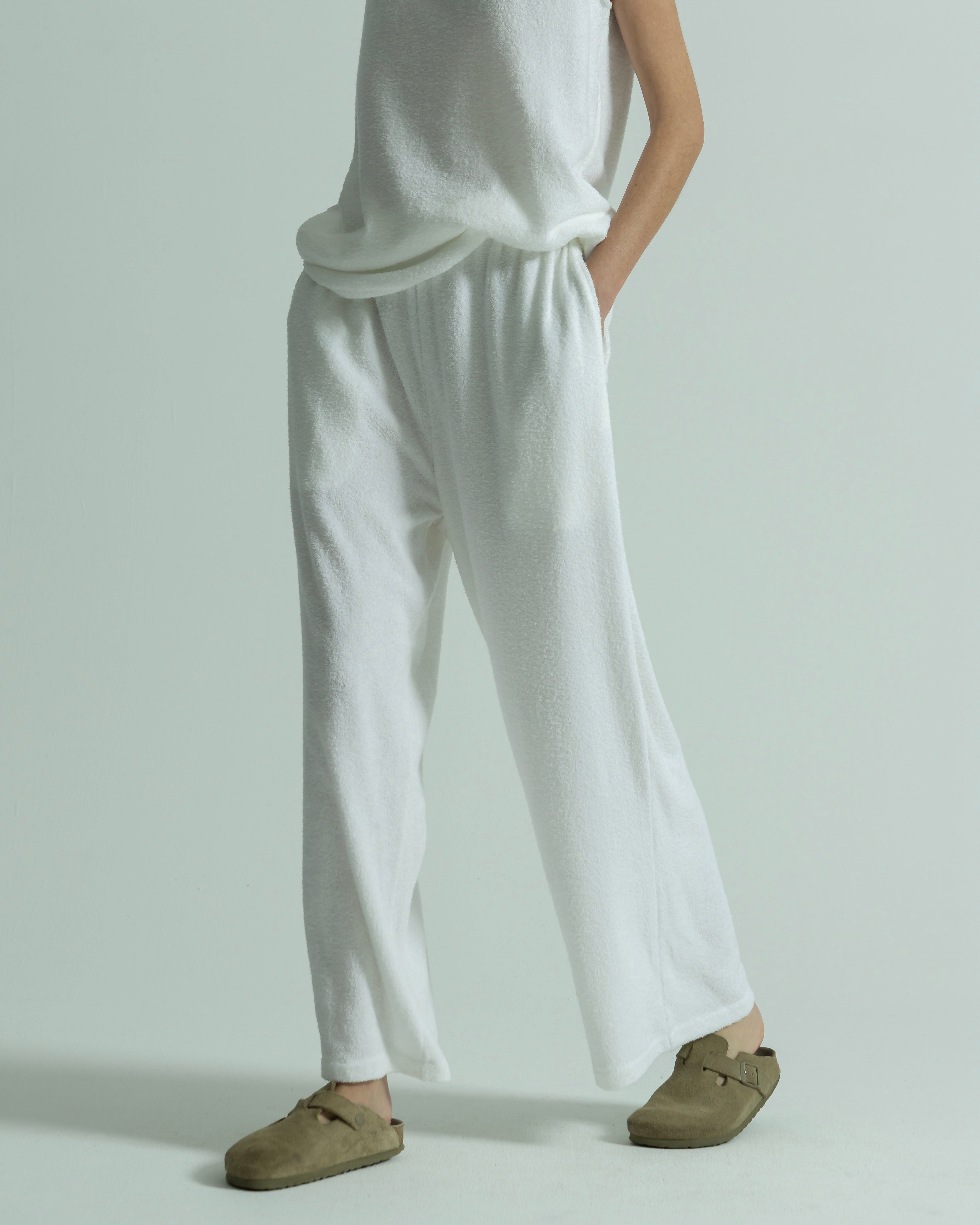 LOOP JERSEY CROPPED WIDE PANTS（ループジャージークロップドワイドパンツ）｜BIYOMA（ビヨーマ）OFFICIAL ONLINE STORE