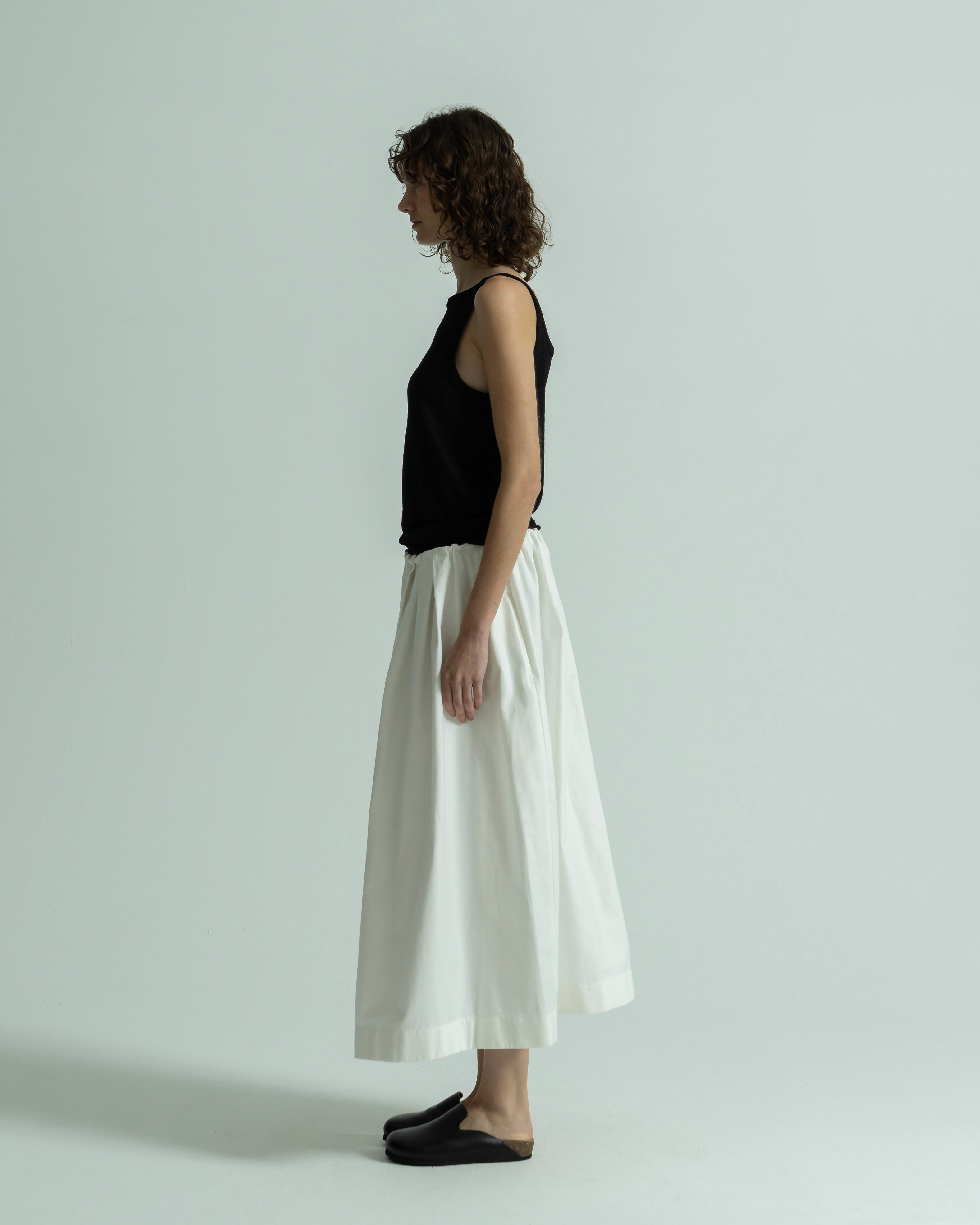 COTTON GATHER TUCK SKIRT（コットンギャザータックスカート）｜BIYOMA（ビヨーマ）OFFICIAL ONLINE STORE