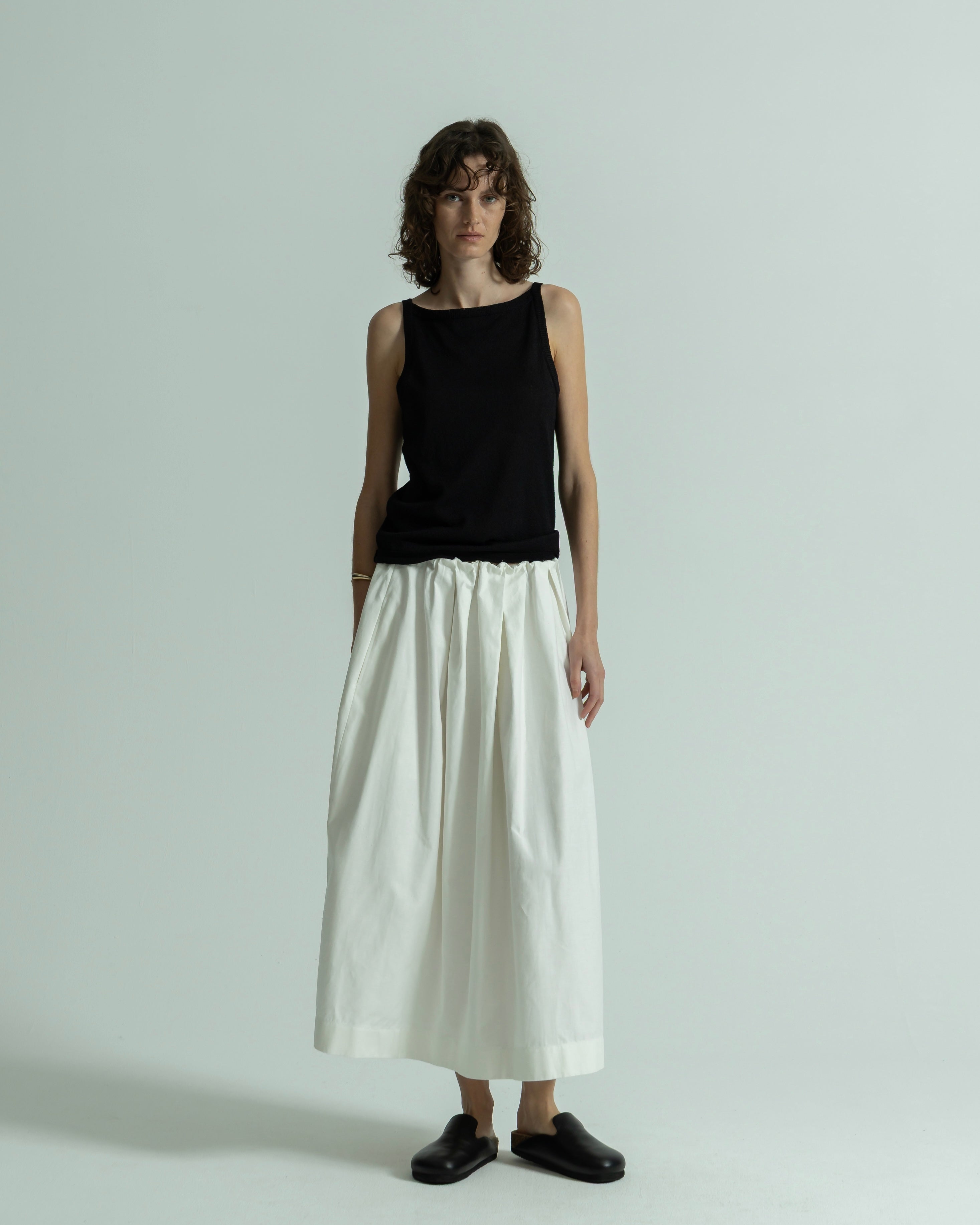 COTTON GATHER TUCK SKIRT（コットンギャザータックスカート）｜BIYOMA（ビヨーマ）OFFICIAL ONLINE STORE