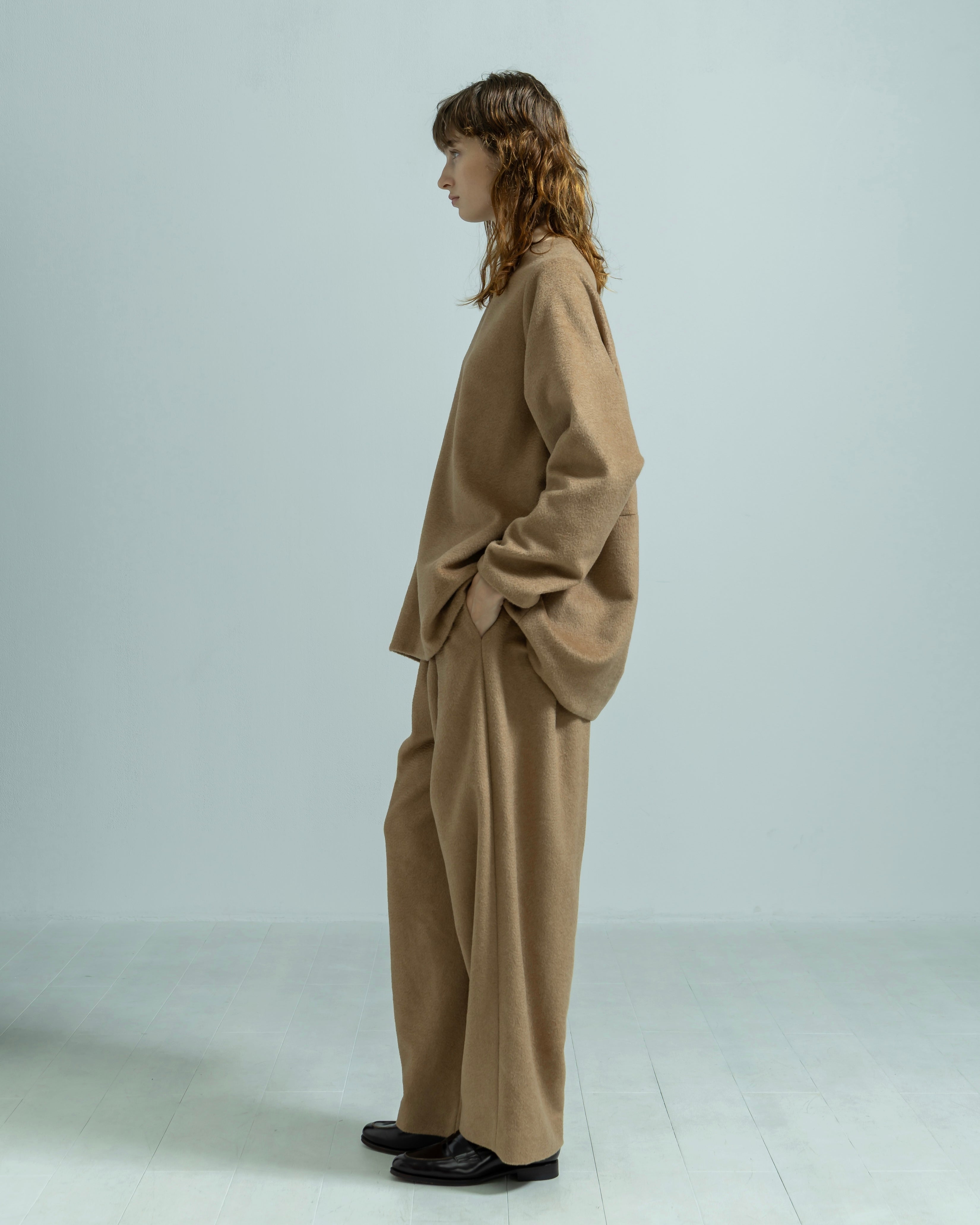 CAMEL WOOL RELAX PULLOVER（キャメルウールリラックスプルオーバー）｜BIYOMA（ビヨーマ）OFFICIAL ONLINE STORE