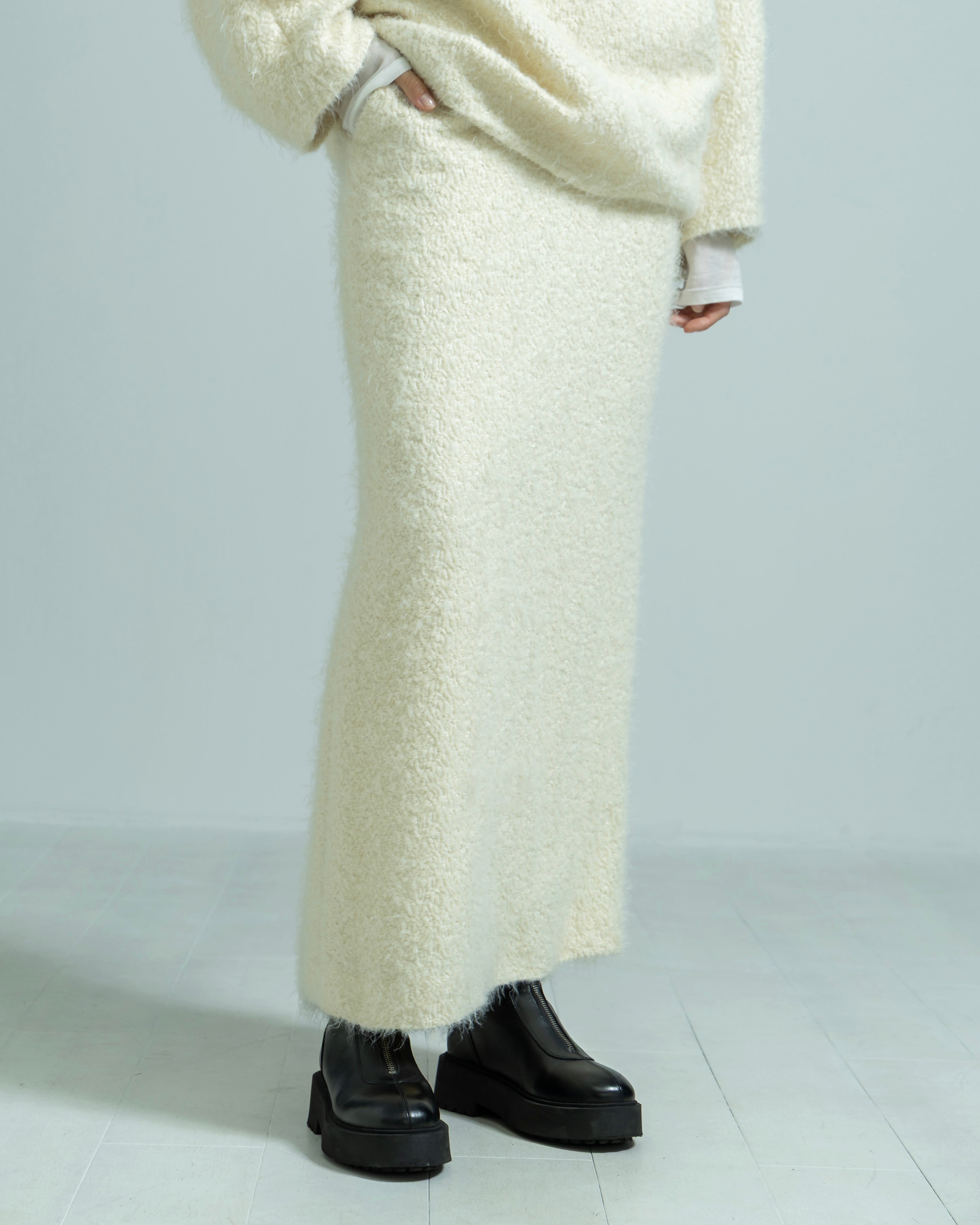 FLUFFY HAIR JACQUARD SKIRT（フラッフィーヘアジャガードスカート）｜BIYOMA（ビヨーマ）OFFICIAL ONLINE STORE