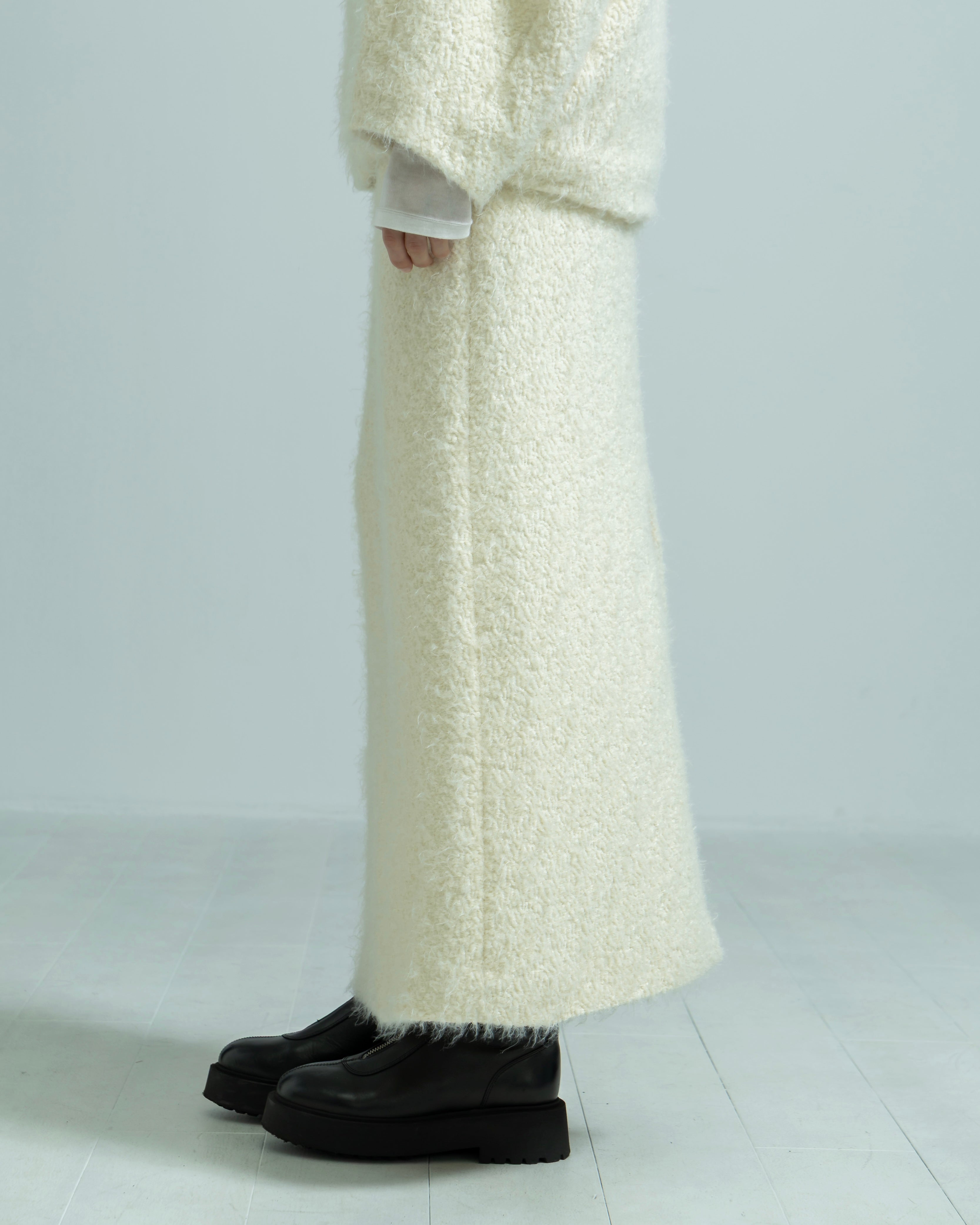 FLUFFY HAIR JACQUARD SKIRT（フラッフィーヘアジャガードスカート）｜BIYOMA（ビヨーマ）OFFICIAL ONLINE STORE