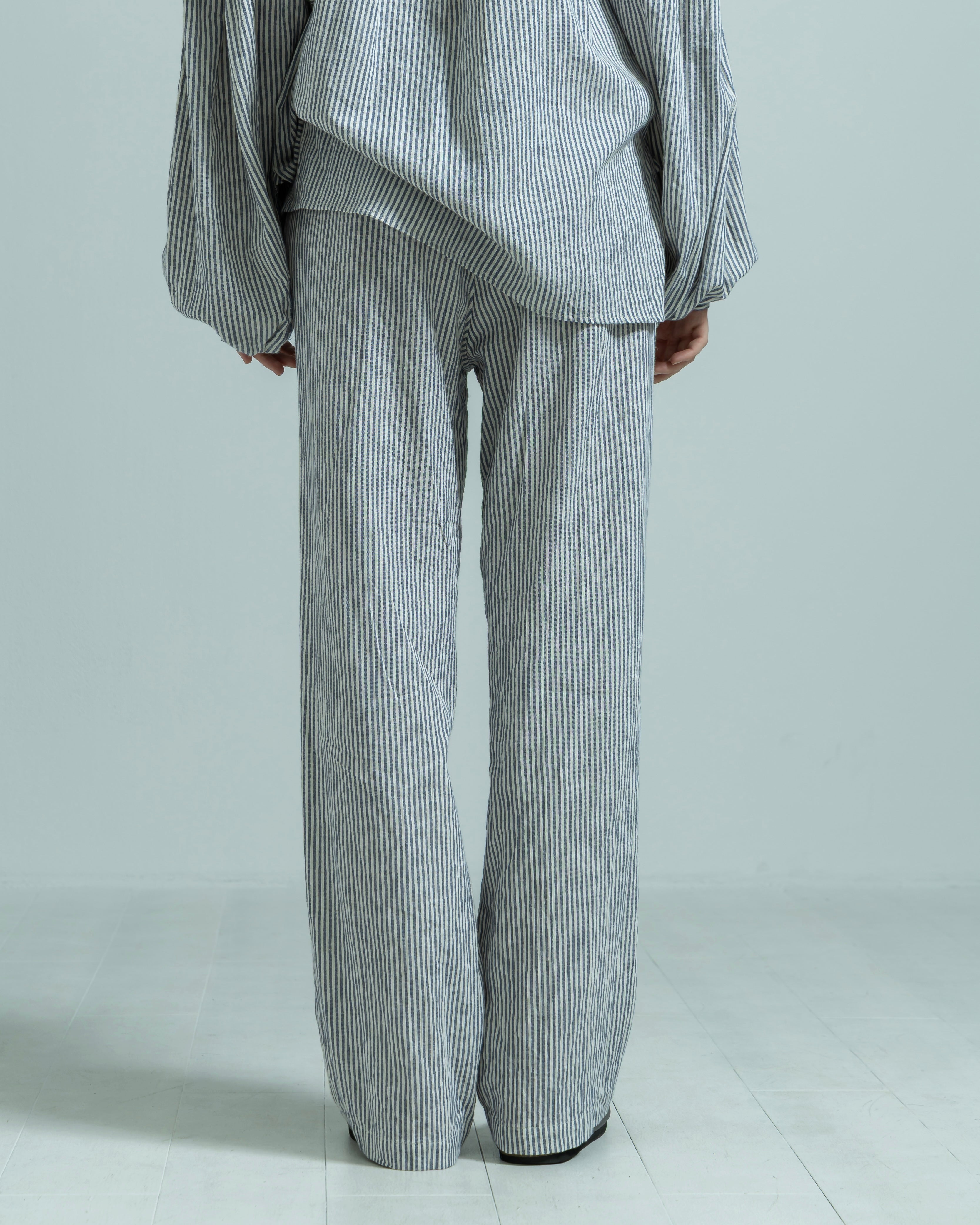 COTTON LINEN STRIPE EASY WIDE PANTS（コットンリネンストライプイージーワイドパンツ）｜BIYOMA（ビヨーマ）OFFICIAL ONLINE STORE
