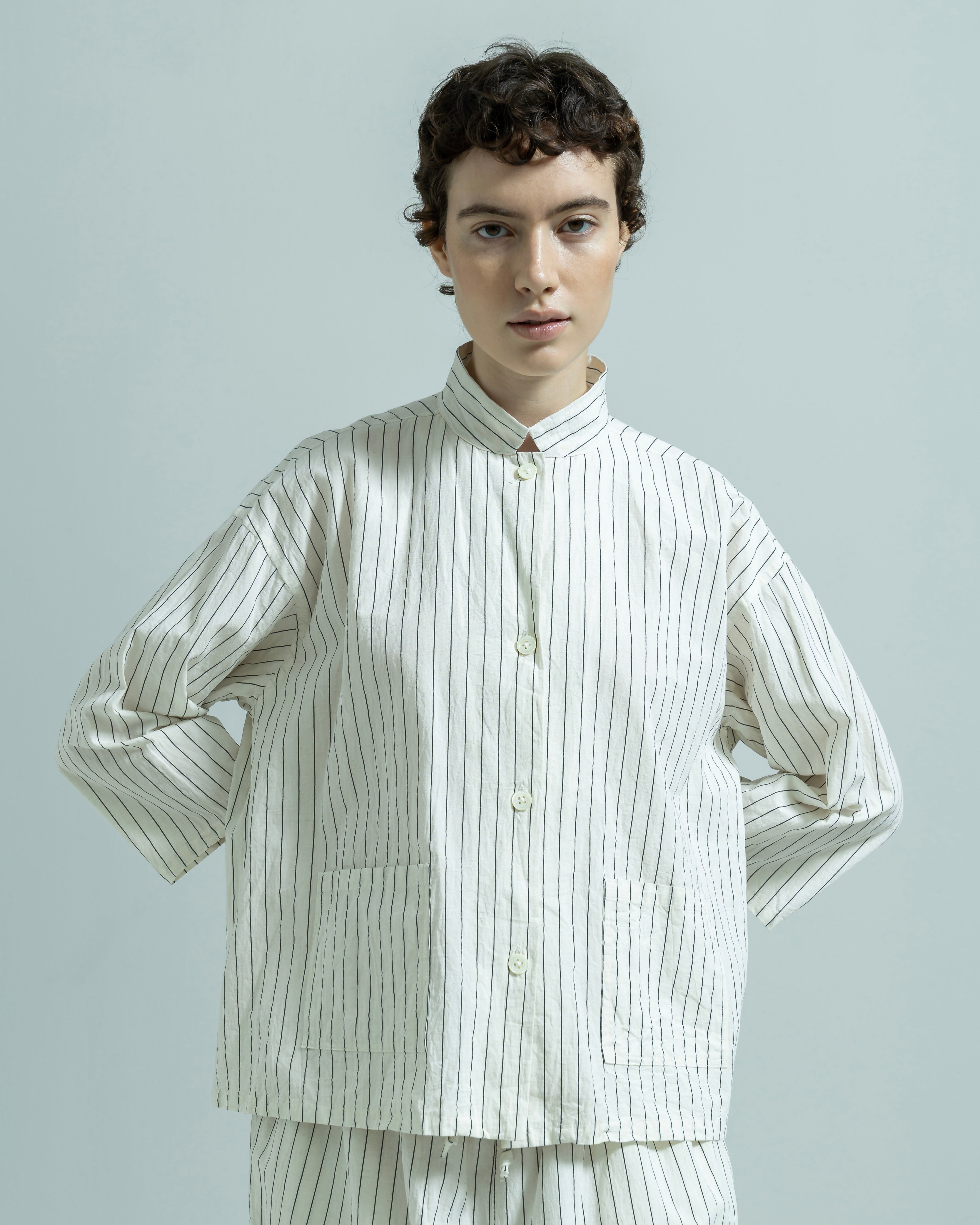 COTTON LINEN STRIPE W OPEN POCKET COLLAR SHIRT（コットンリネンダブルストライプオープンポケットシャツ）｜BIYOMA（ビヨーマ）OFFICIAL ONLINE STORE