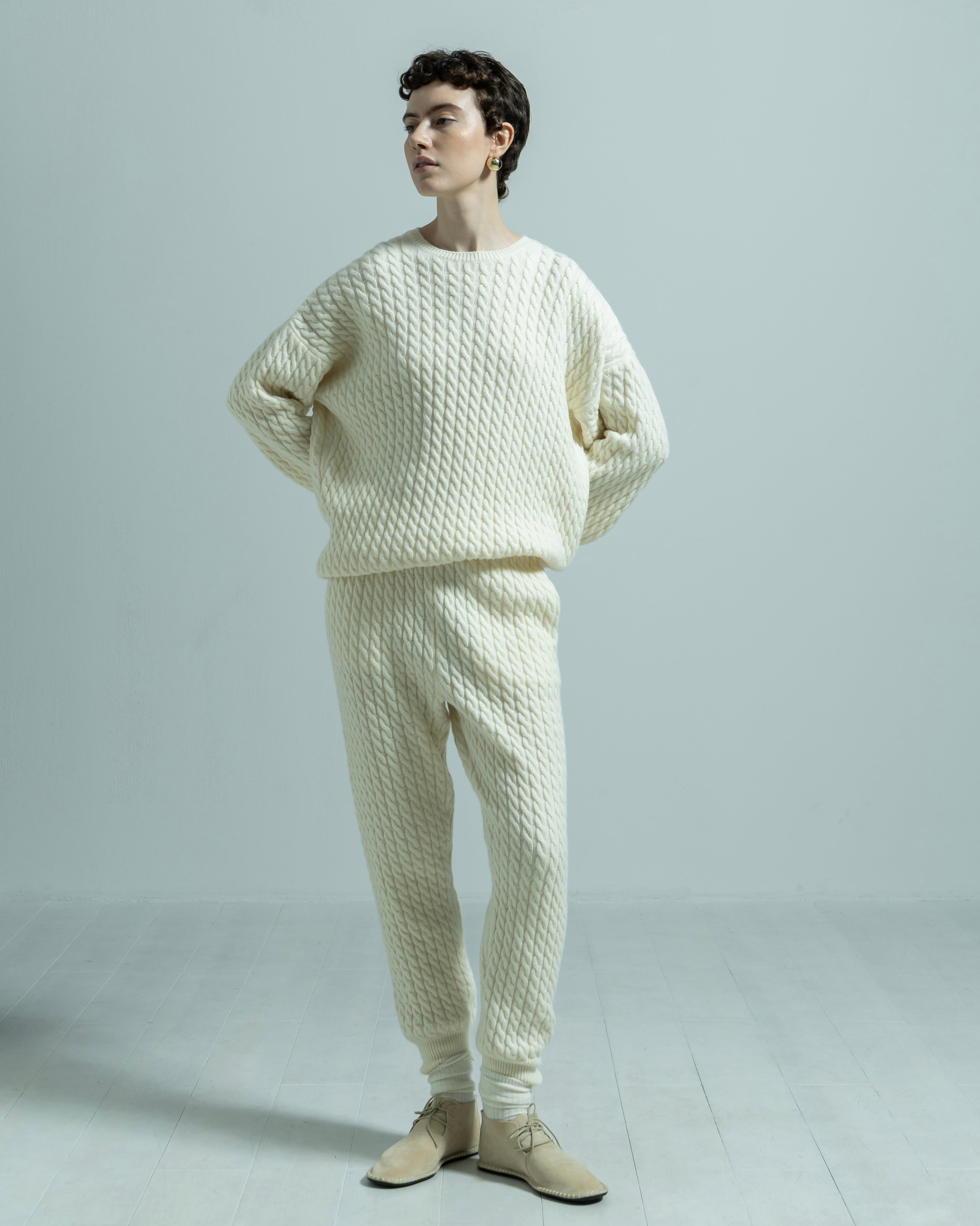 WOOL NYLON CABLE KNIT PANTS（ウールナイロンケーブルニットパンツ